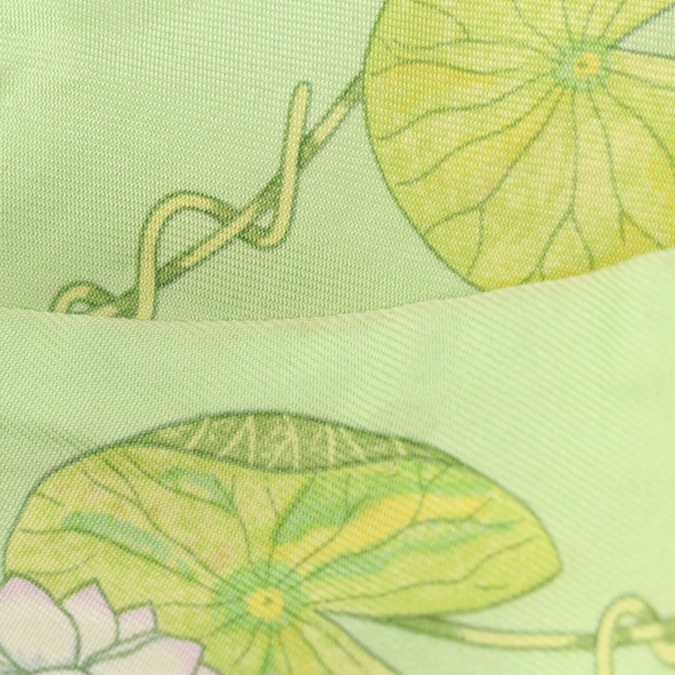 Hermès "Un Jardin sur le Nil" Silk Twilly Scarf with Box