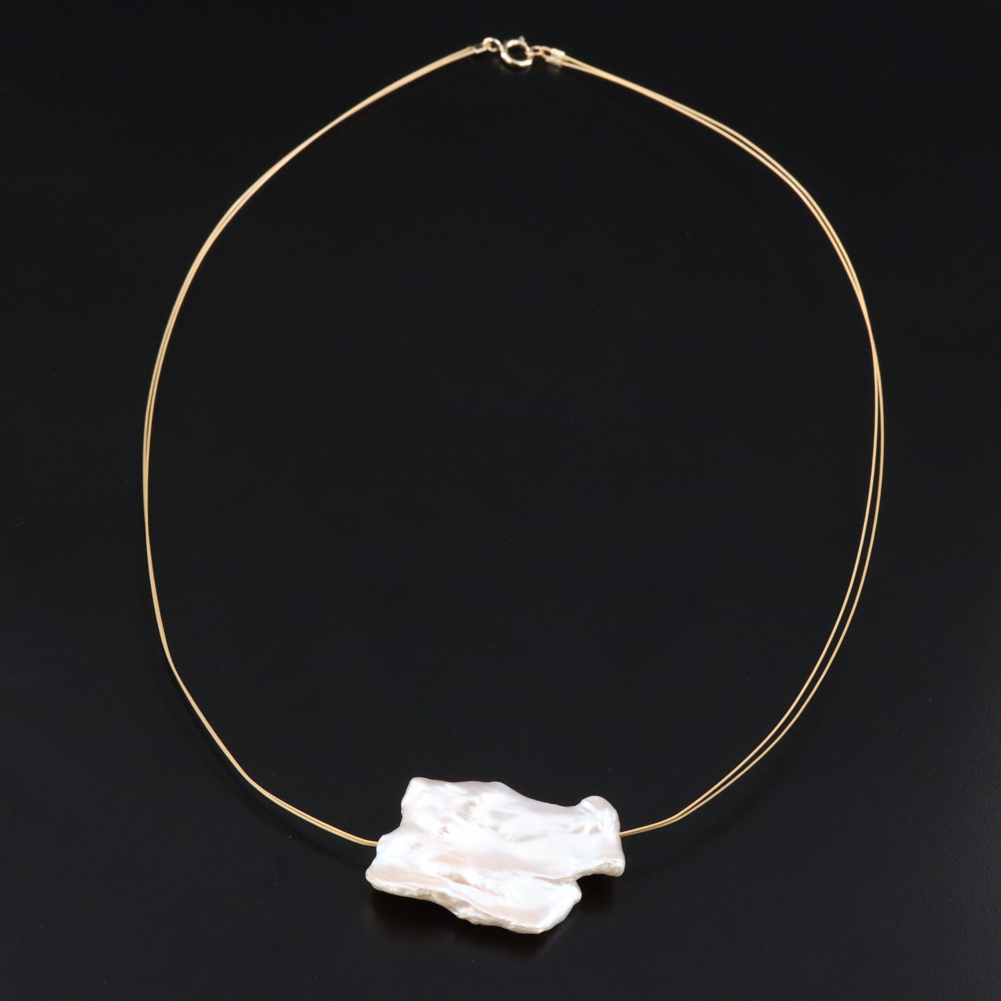 Pearl Pendant Necklace with 18K Clasp