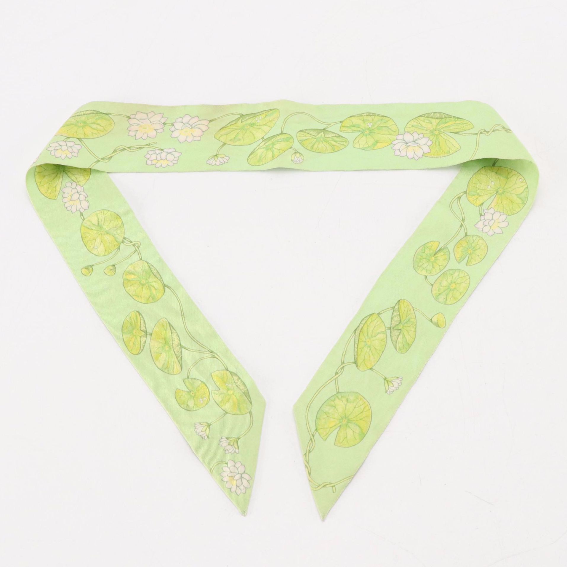 Hermès "Un Jardin sur le Nil" Silk Twilly Scarf with Box
