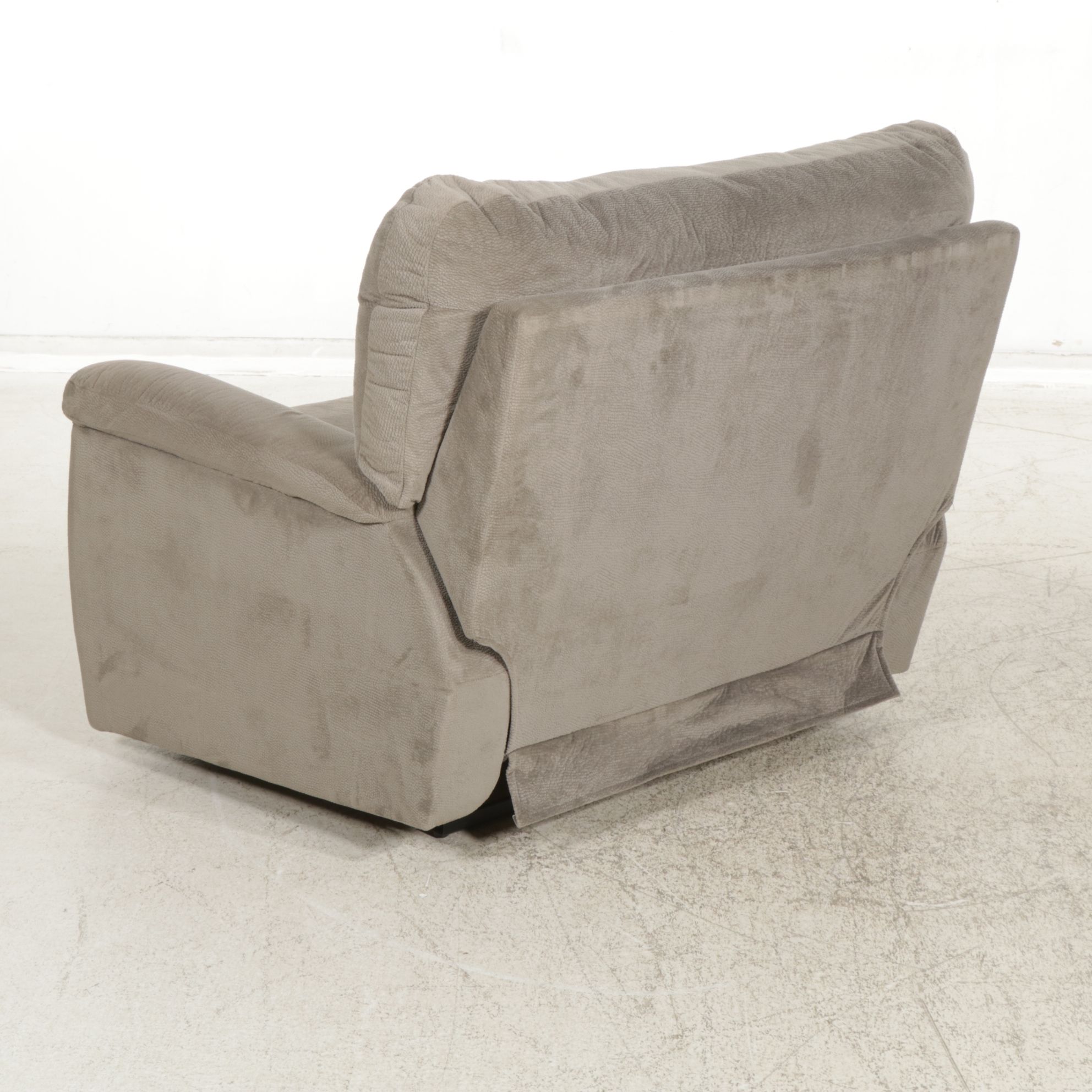 La-Z-Boy Reclining Loveseat and Chair