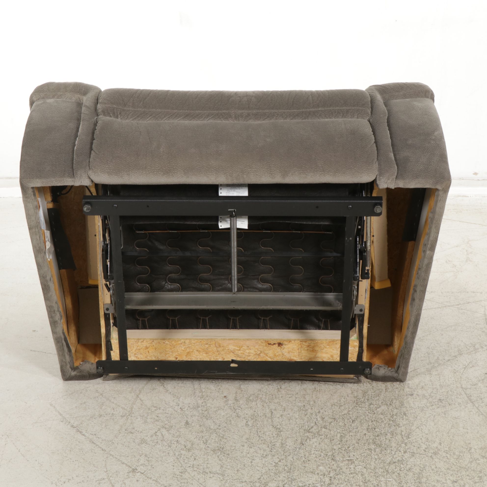 La-Z-Boy Reclining Loveseat and Chair