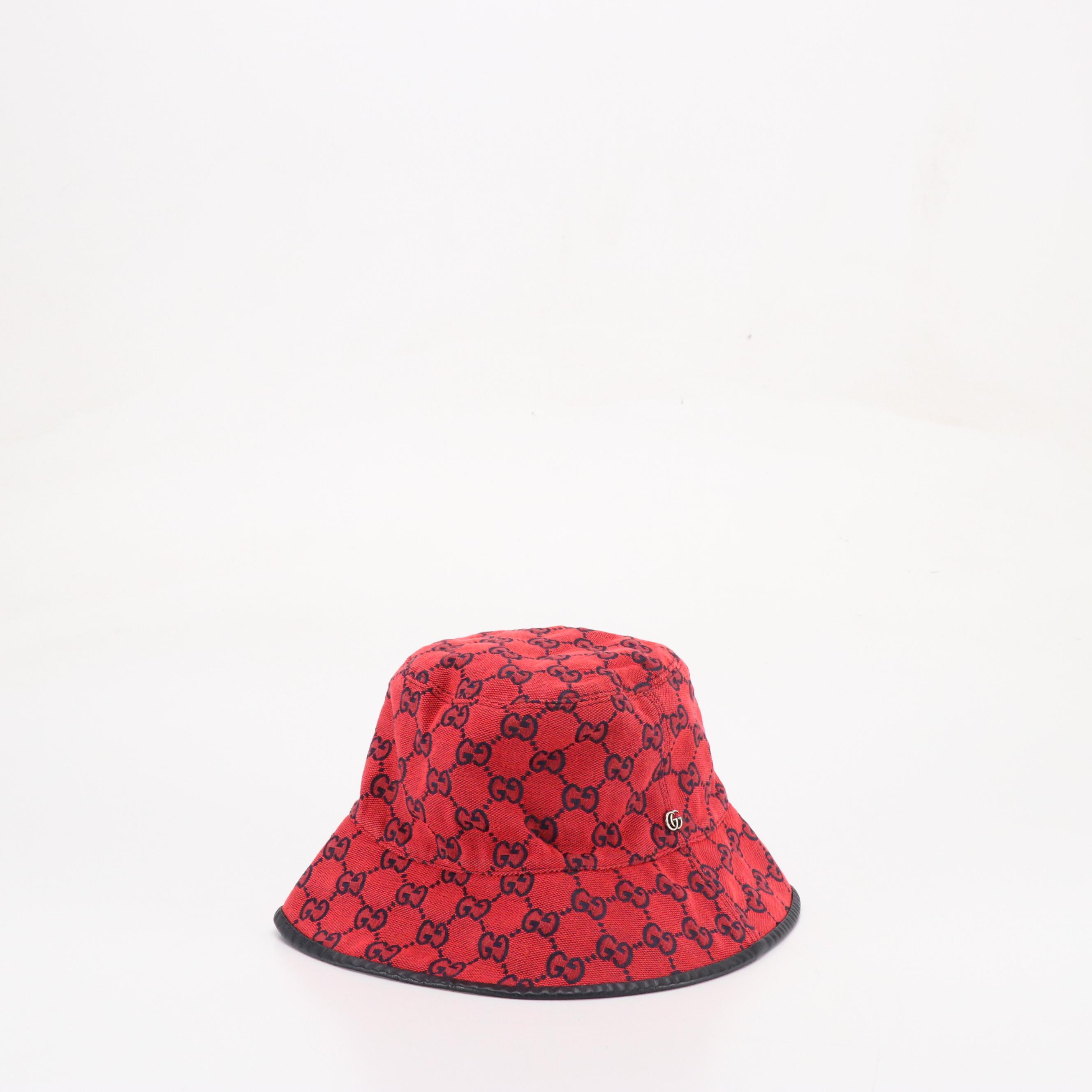 Gucci Bucket Hat in Red and Navy Blue GG Cotton Canvas