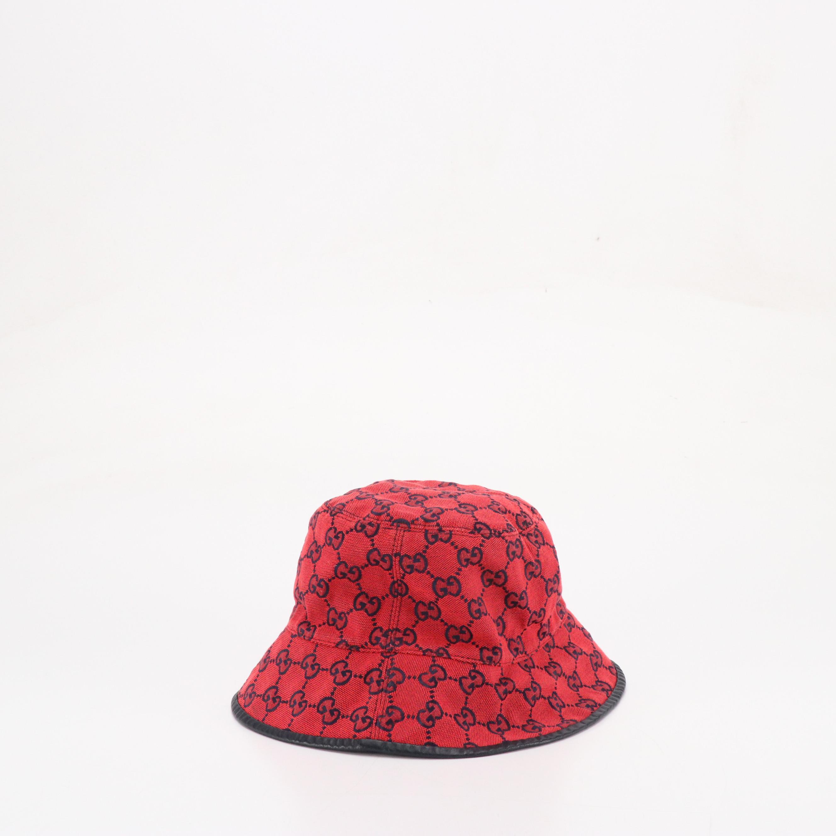 Gucci Bucket Hat in Red and Navy Blue GG Cotton Canvas