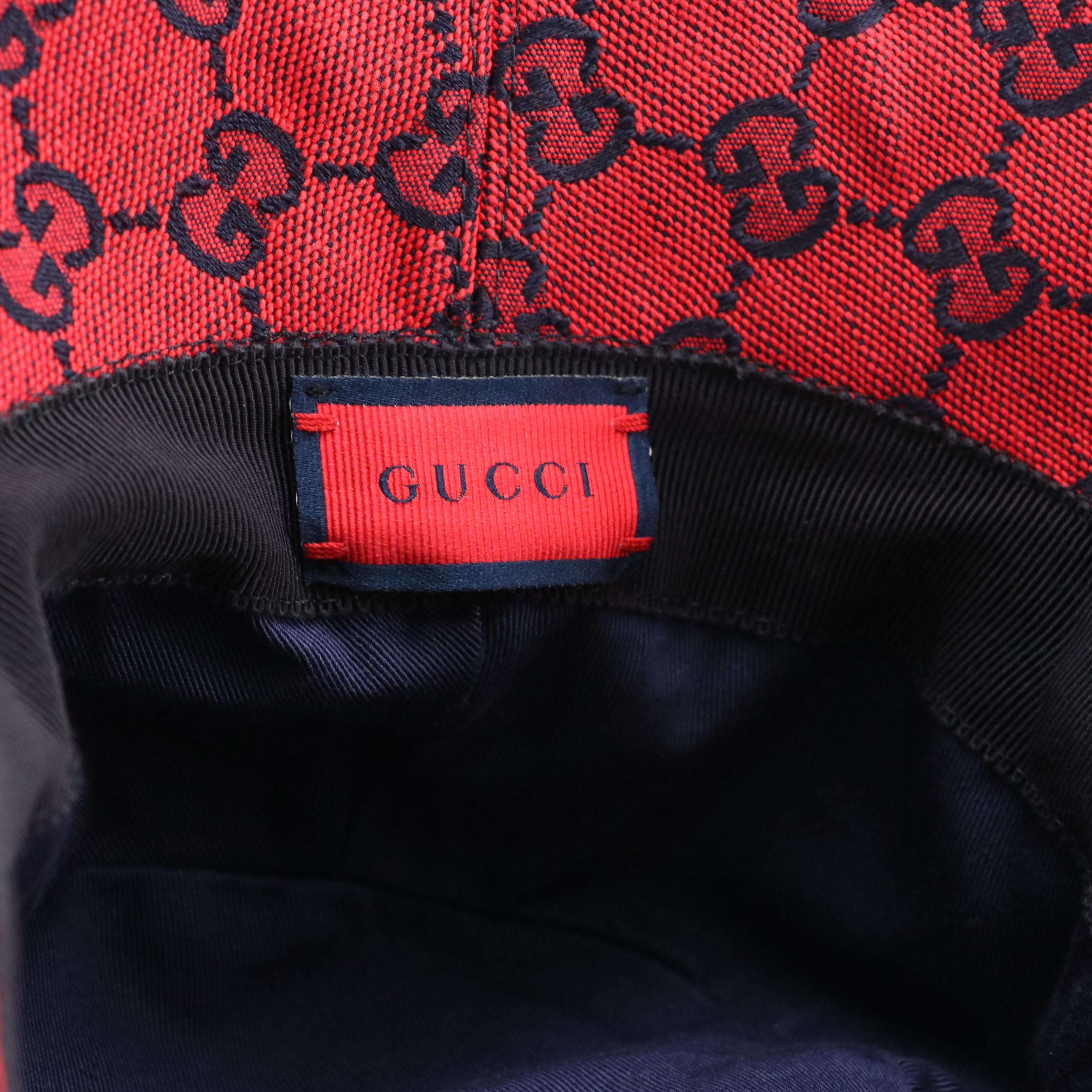 Gucci Bucket Hat in Red and Navy Blue GG Cotton Canvas