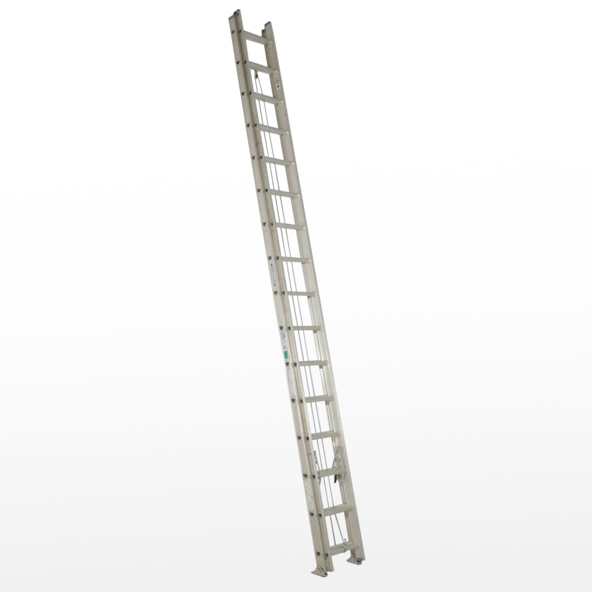 Werner 32' Single and Extension Ladder