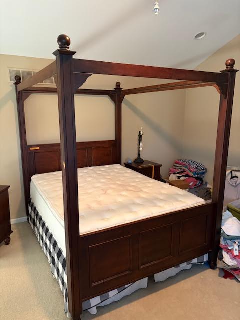 Ballard Designs Mahogany Finish Canopy Queen Bed and Bedroom Set