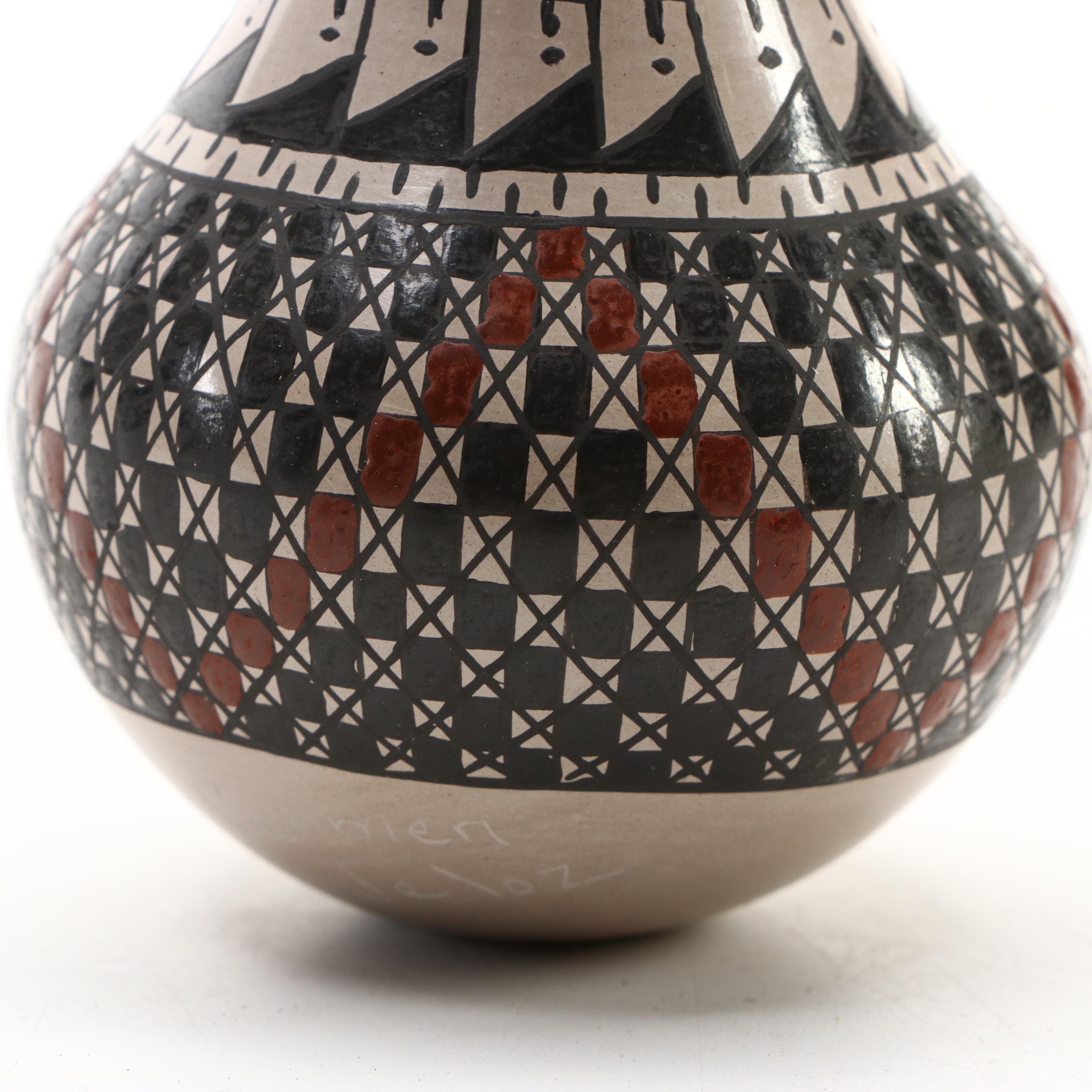 Carmen Veloz Mata Ortiz Ceramic Bud Vase