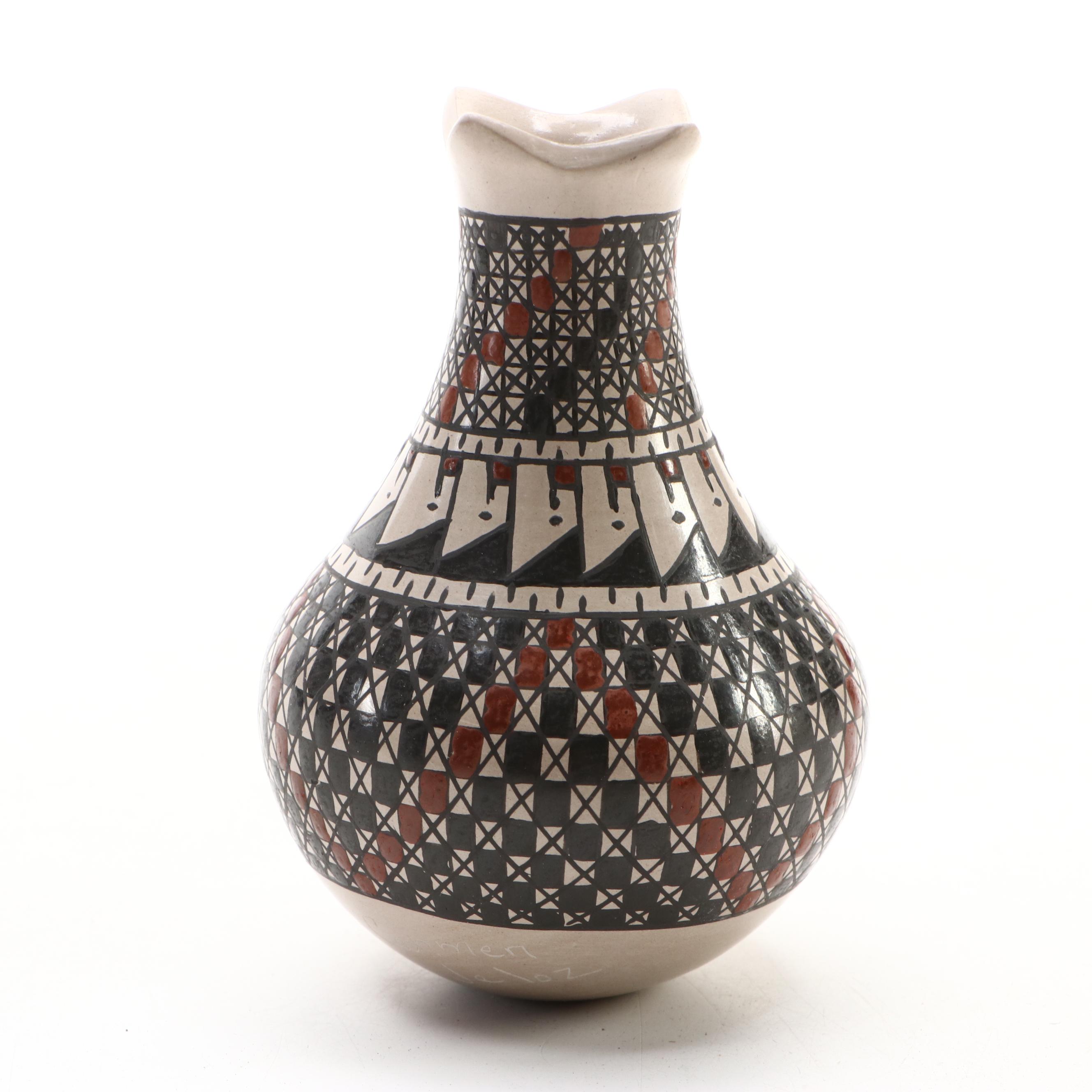 Carmen Veloz Mata Ortiz Ceramic Bud Vase