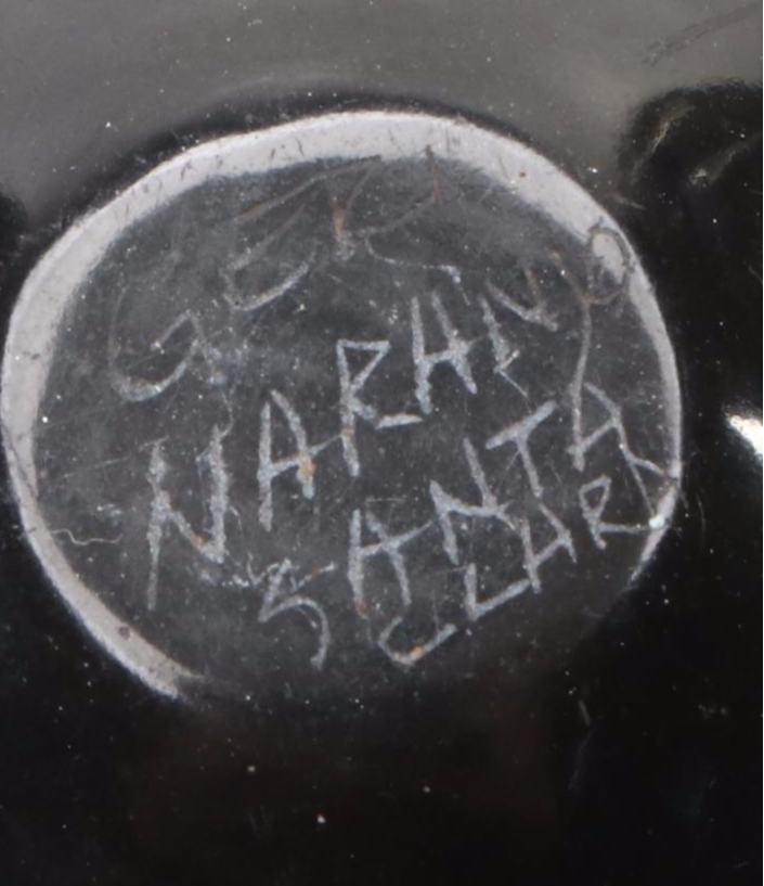 Geri Naranjo Santa Clara Miniature Ceramic Black and Sienna Pot