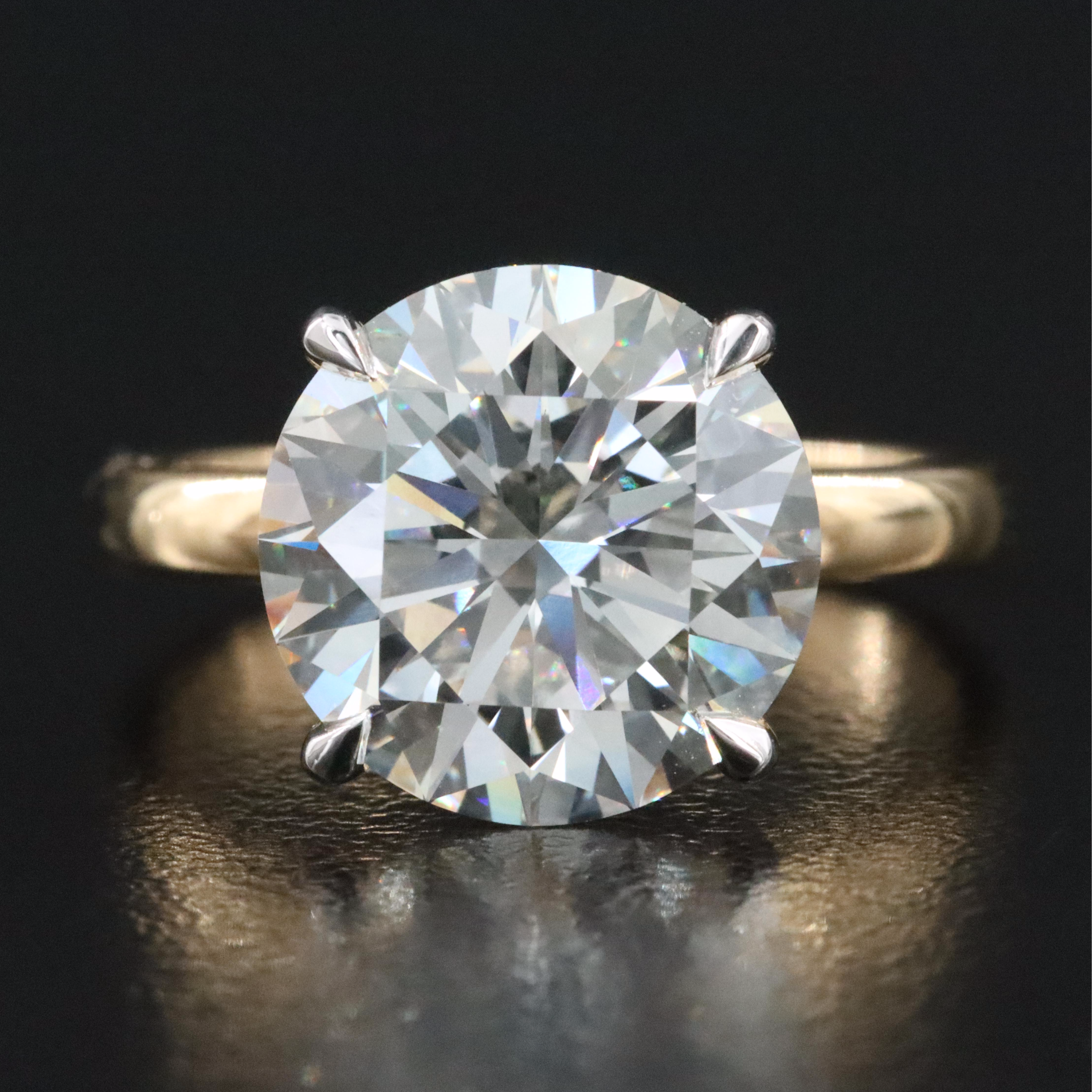 18K 5.09 CT Lab Grown Diamond Solitaire Ring with IGI Report