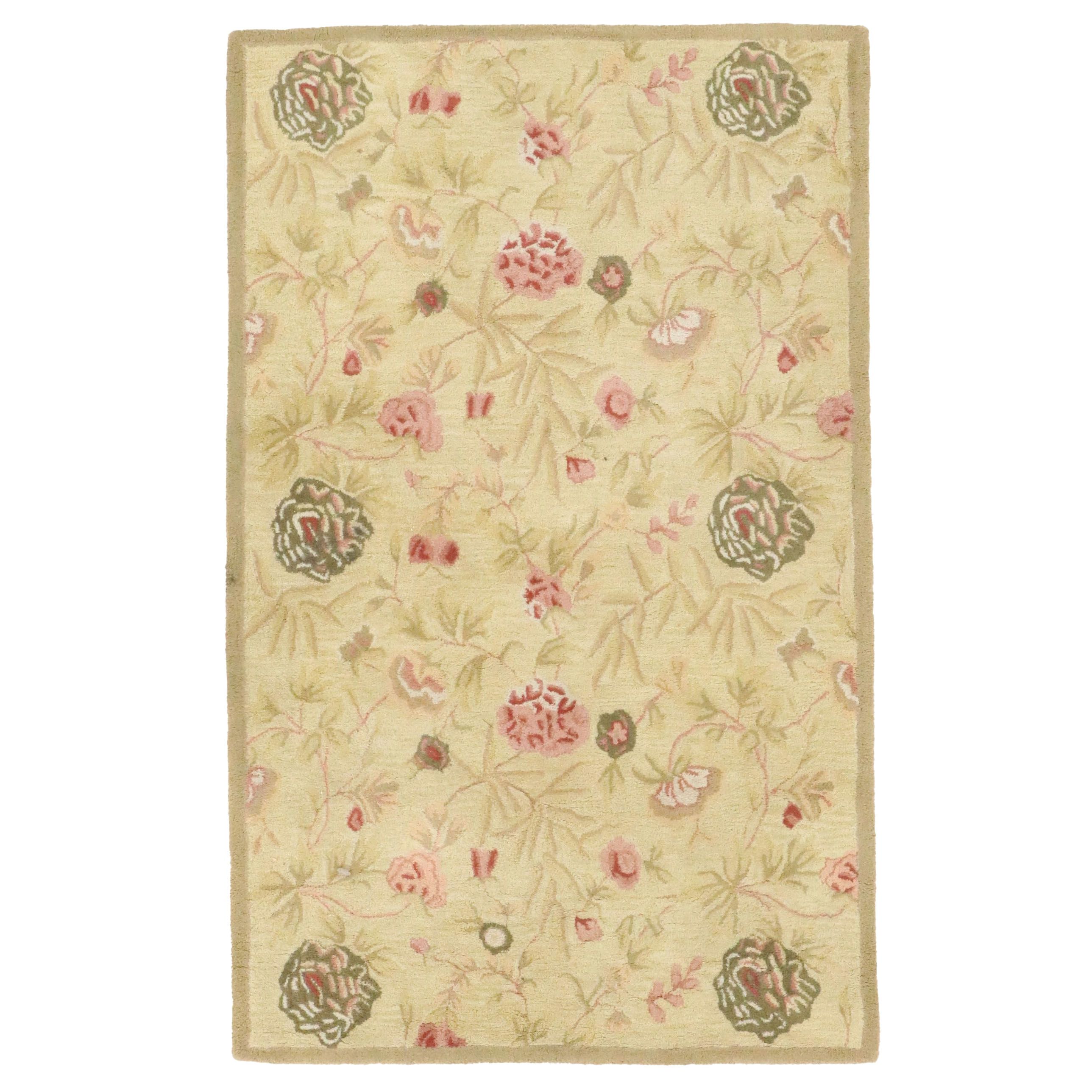 4'11 x 7'10 Hand-Tufted Floral Area Rug