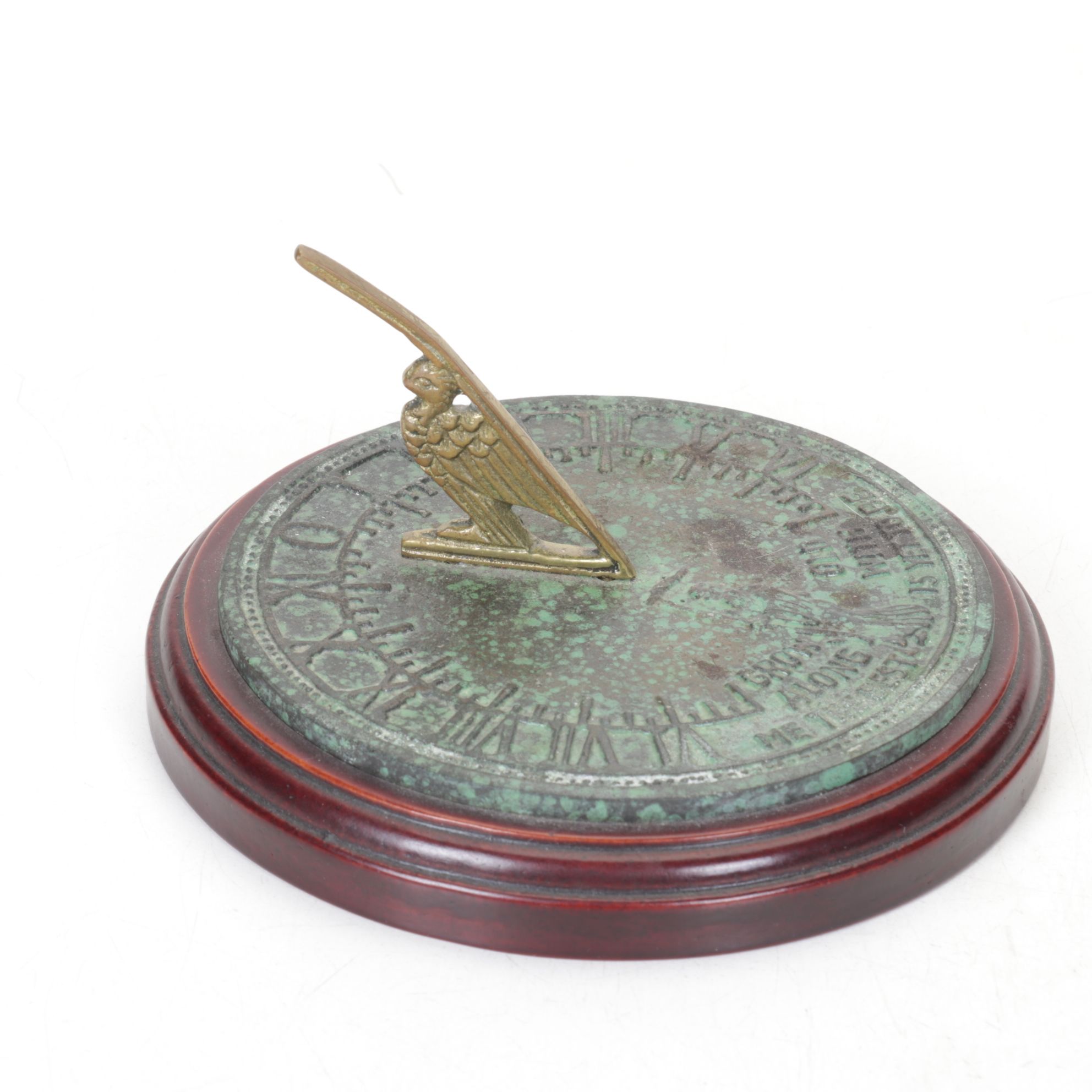 Silvestri Doe and Fawn Statue with "Grow Old Along With Me" Brass Sundial