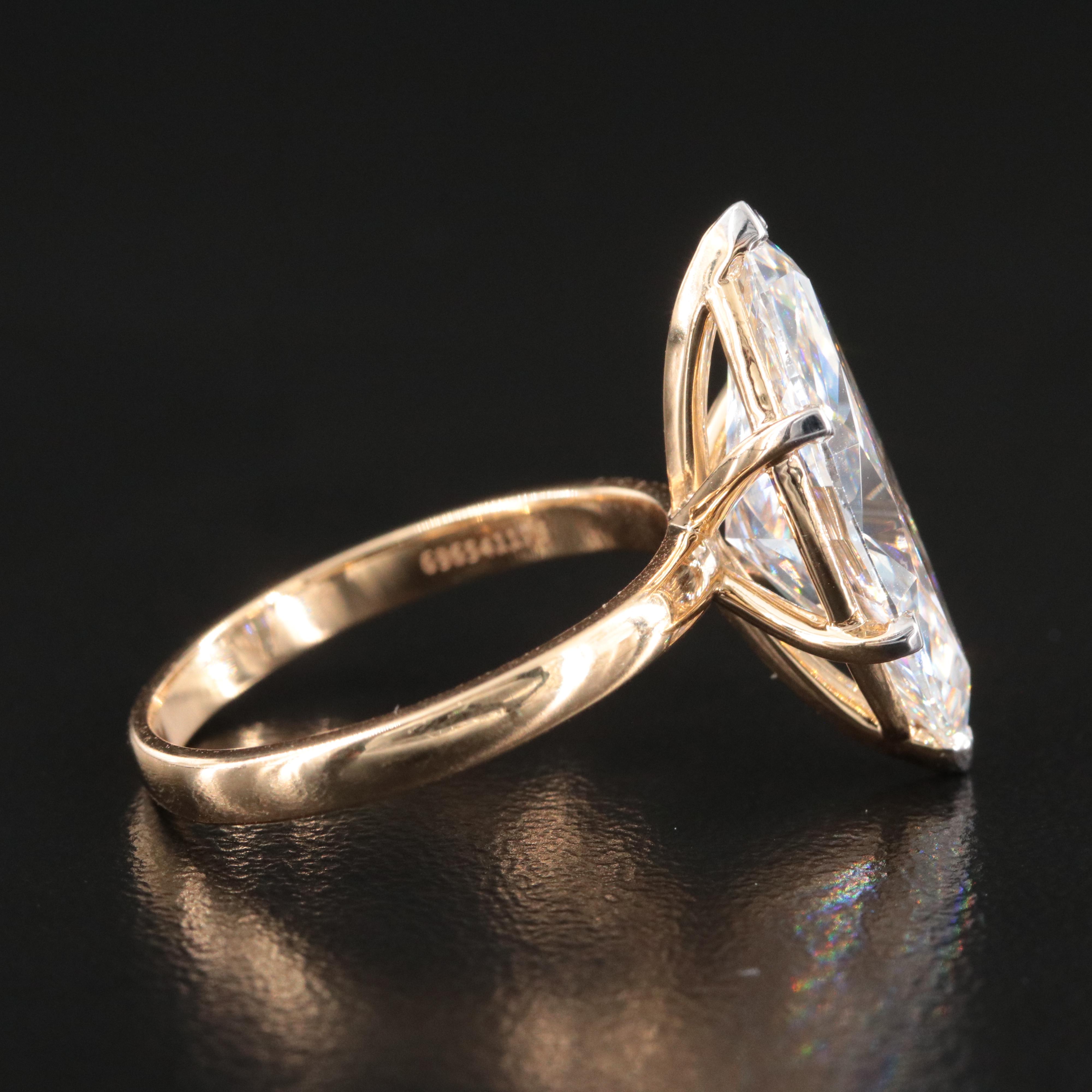 18K 5.06 CT Lab Grown Diamond Solitaire Ring with IGI Report