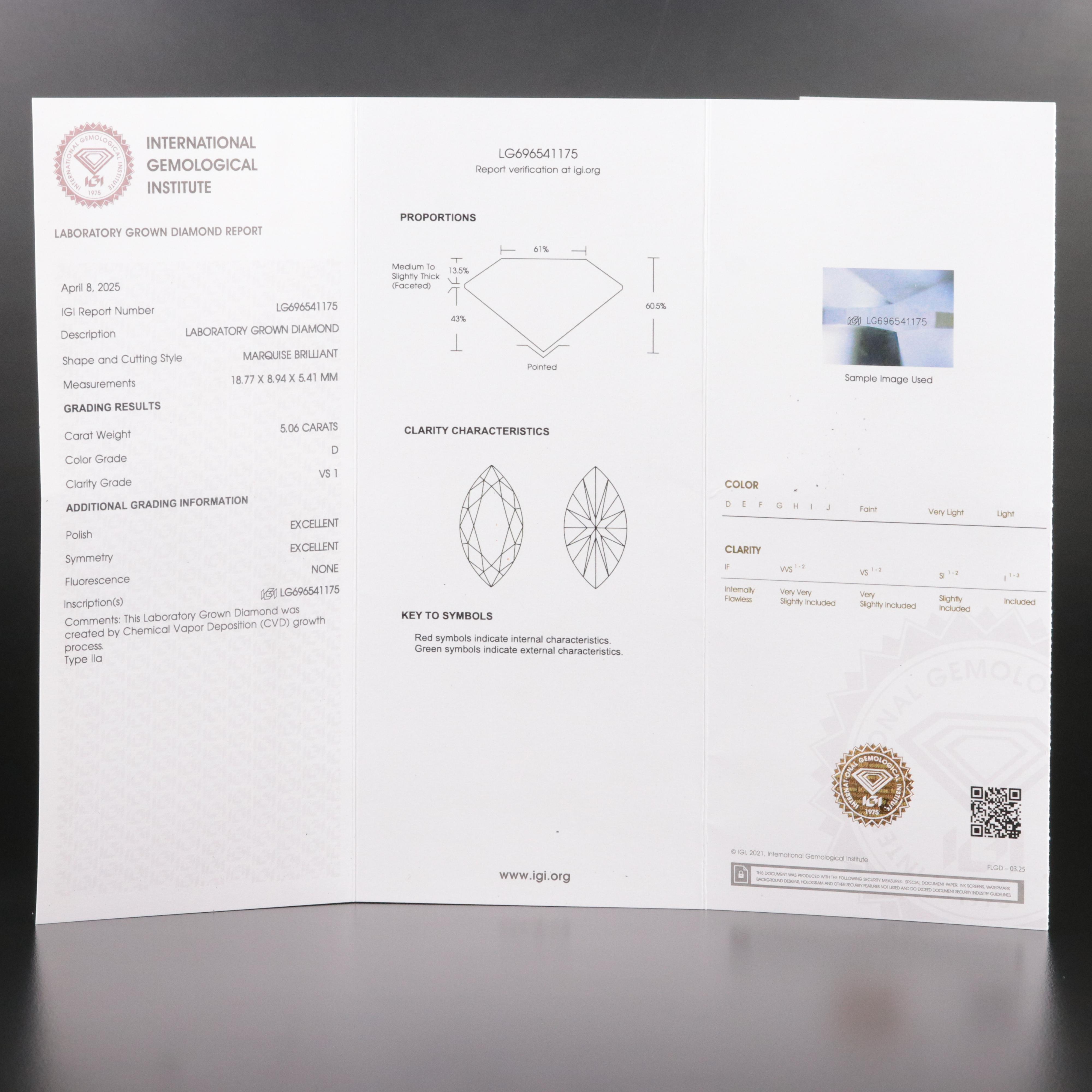 18K 5.06 CT Lab Grown Diamond Solitaire Ring with IGI Report