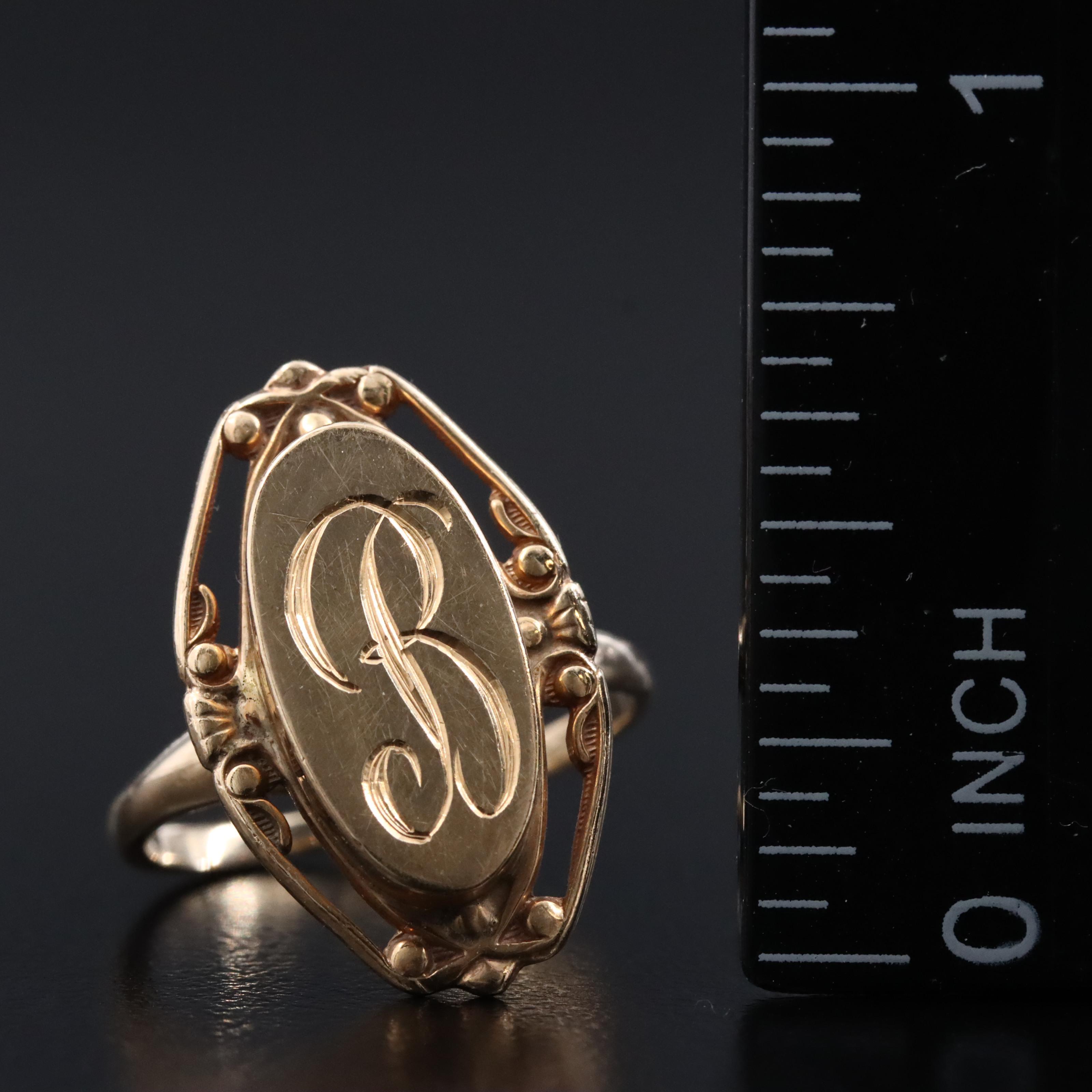 Vintage 10K Signet Ring