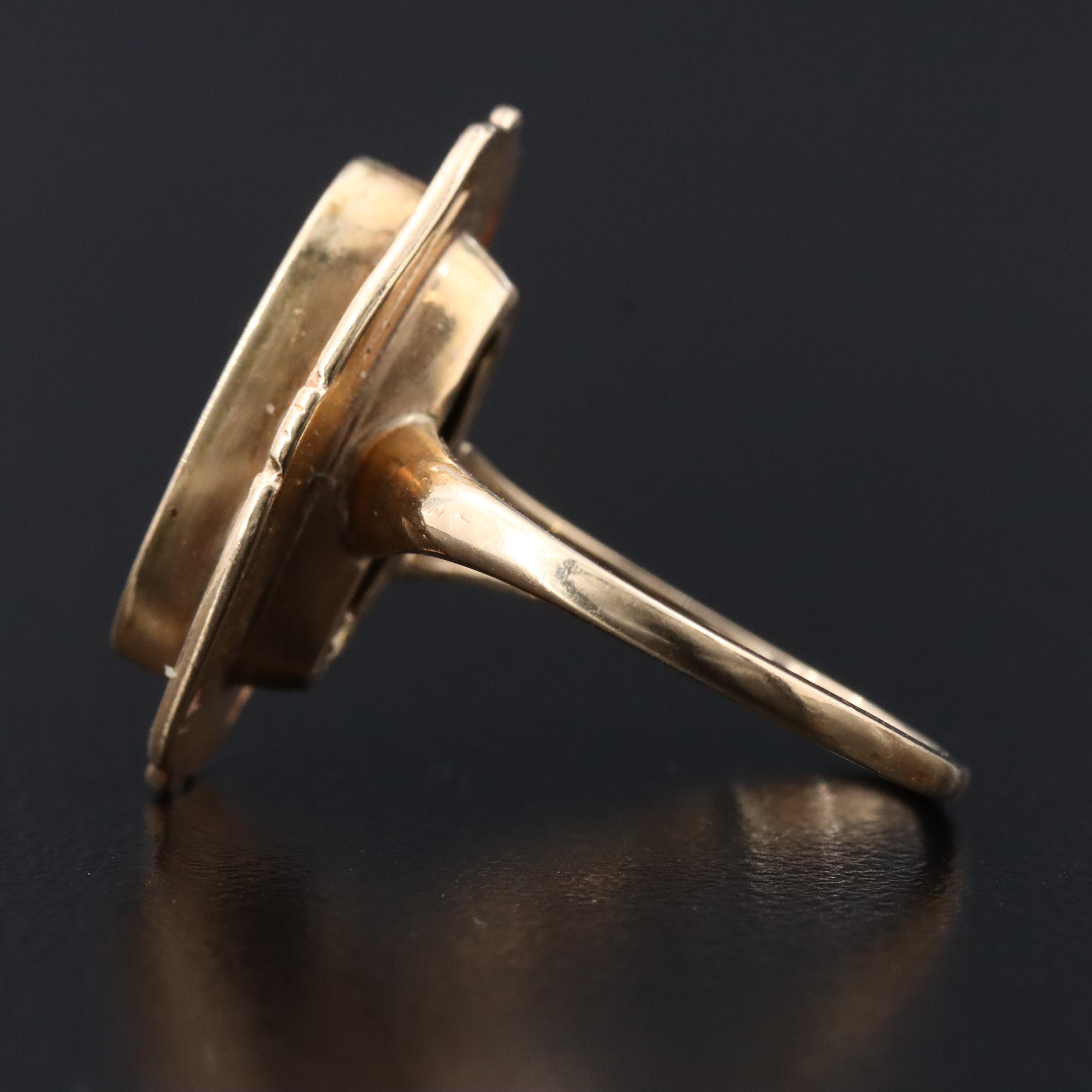 Vintage 10K Signet Ring