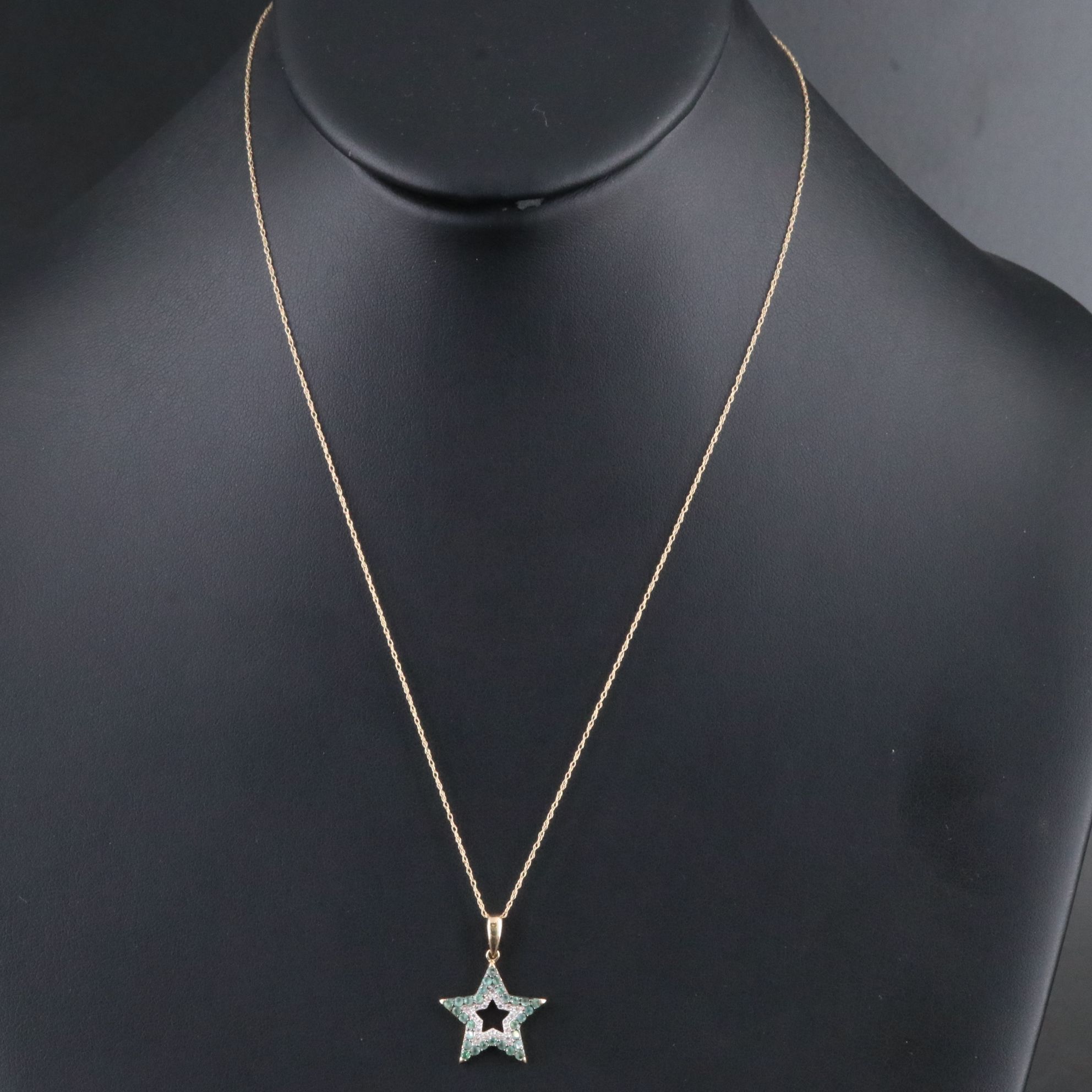 14K Alexandrite and Diamond Star Pendant Necklace