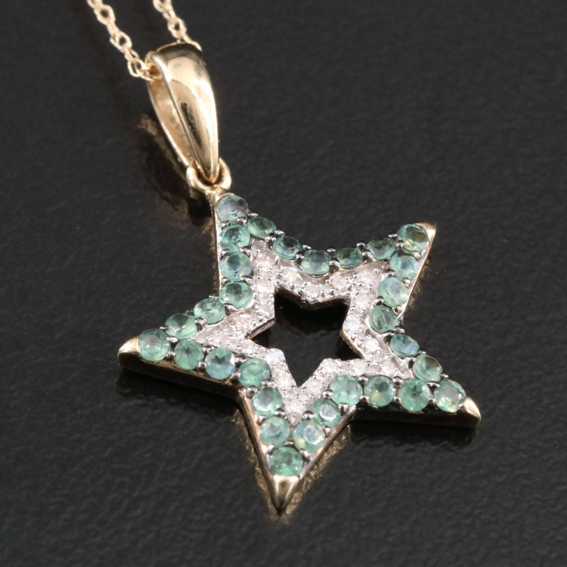 14K Alexandrite and Diamond Star Pendant Necklace