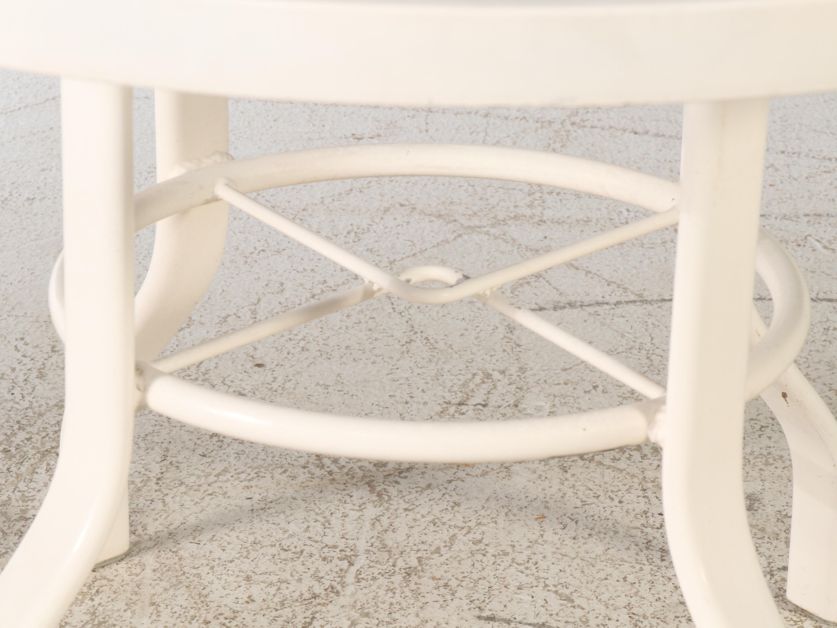 Casual Creations by Superior Furniture Inc. Five Piece Patio Dining Set