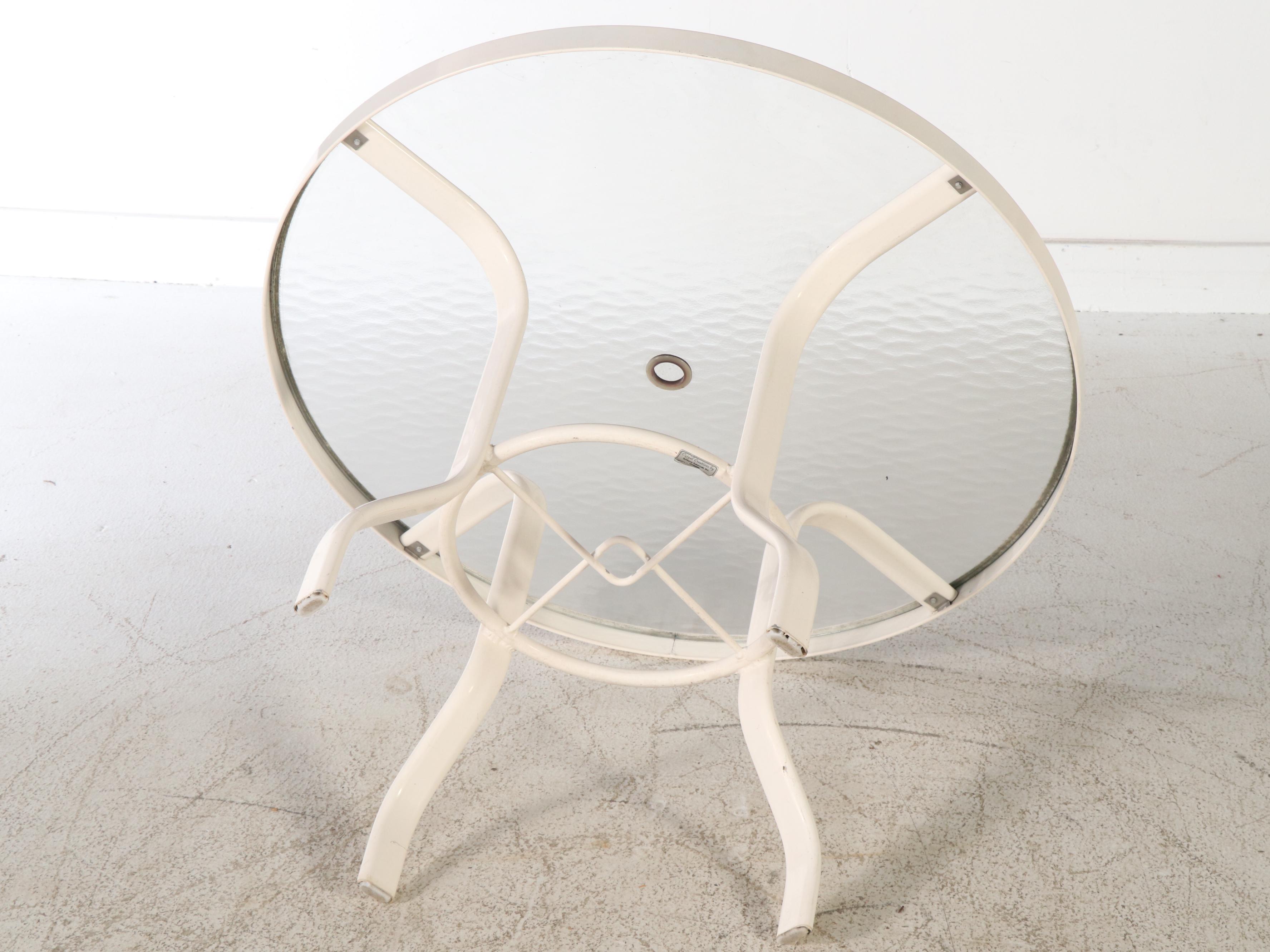 Casual Creations by Superior Furniture Inc. Five Piece Patio Dining Set