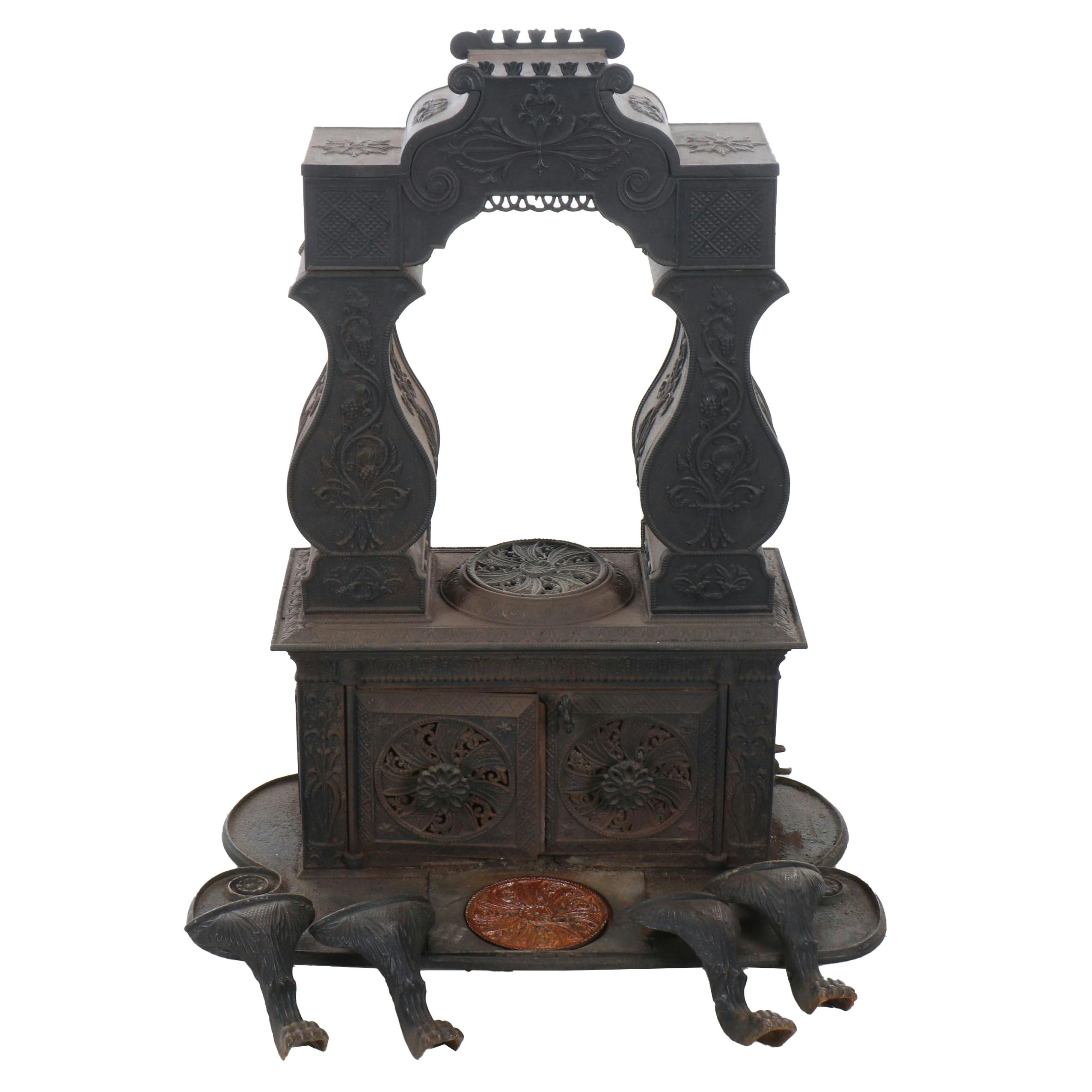 Victorian Cast Iron Parlor Stove, 19th Century