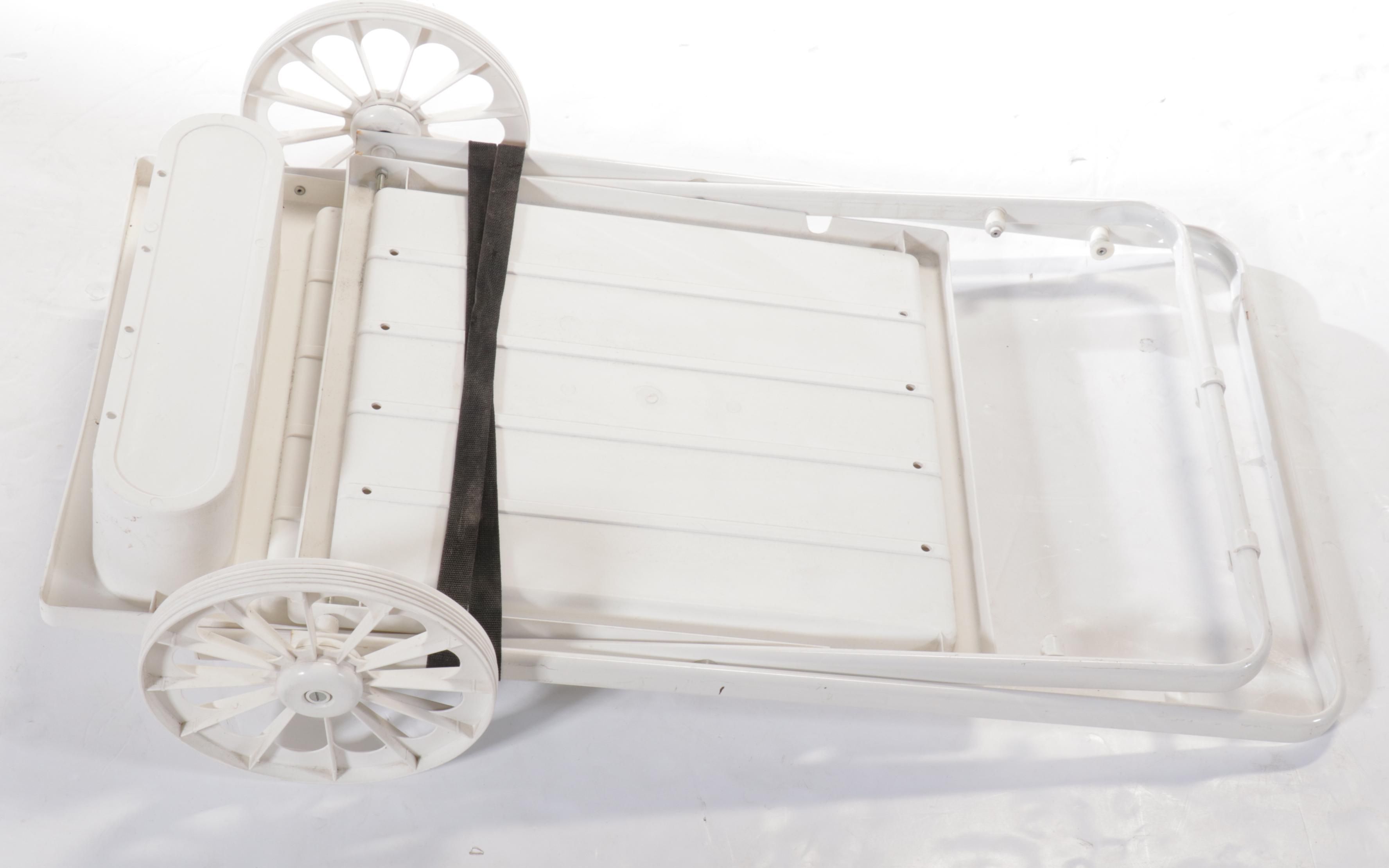 Collapsible Outdoor Beverage Cart