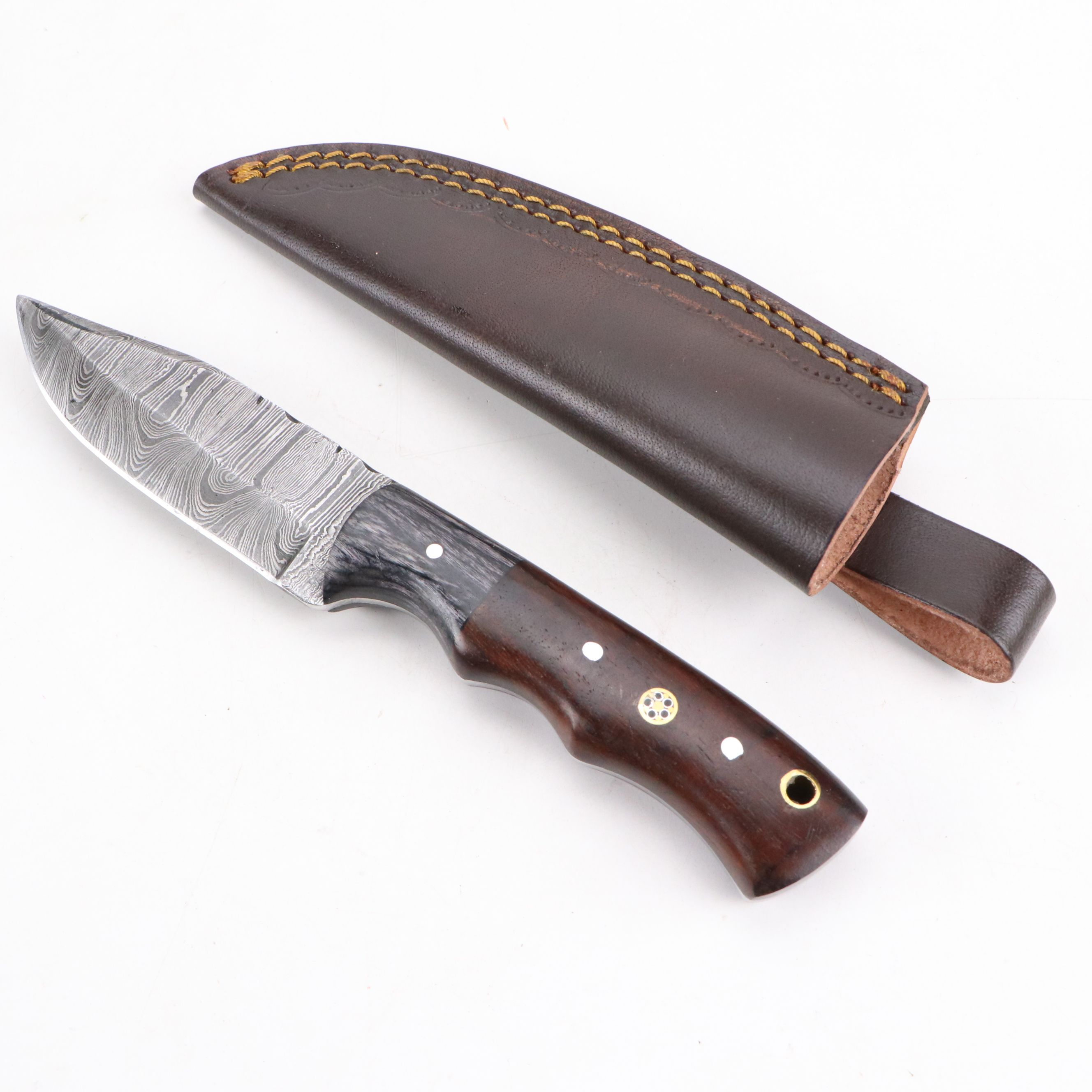 Damascus Steel Fixed Blade Knives with Leather Covers