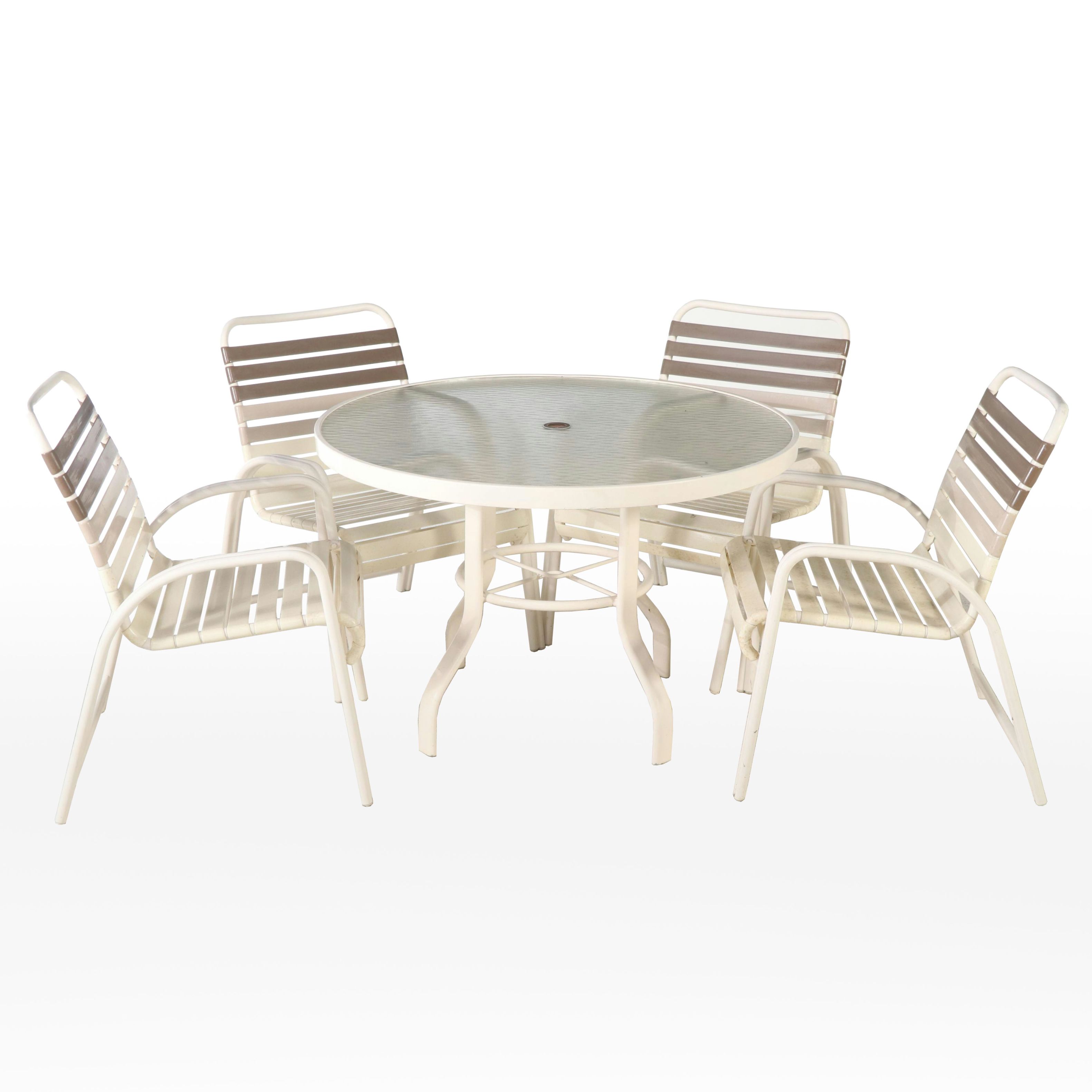 Casual Creations by Superior Furniture Inc. Five Piece Patio Dining Set