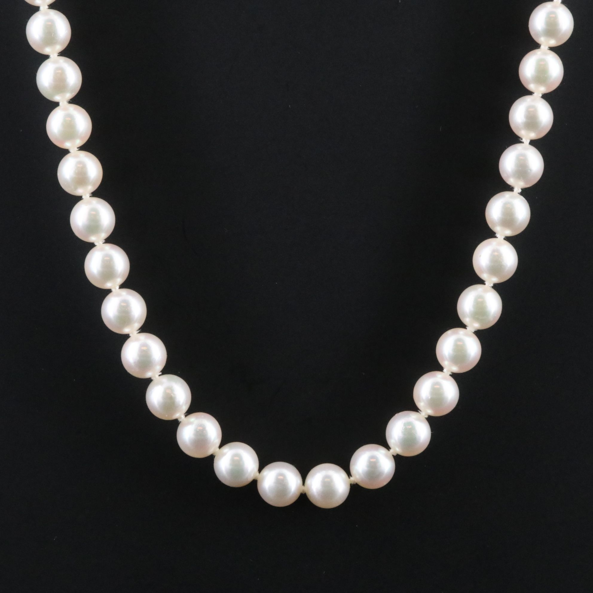 Sea Magic by Blue Lagoon Pearl Necklace with 14K Diamond Clasp
