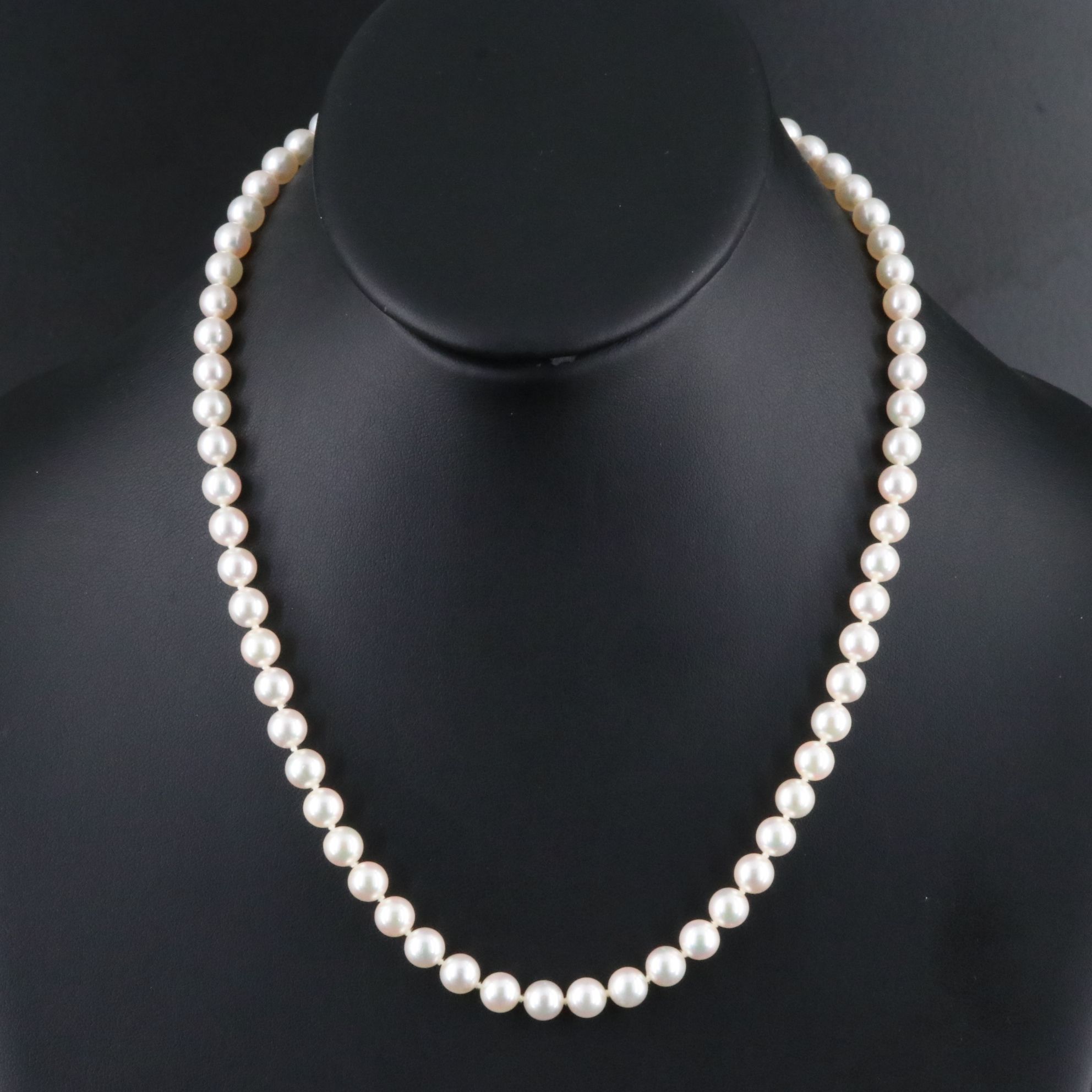 Sea Magic by Blue Lagoon Pearl Necklace with 14K Diamond Clasp