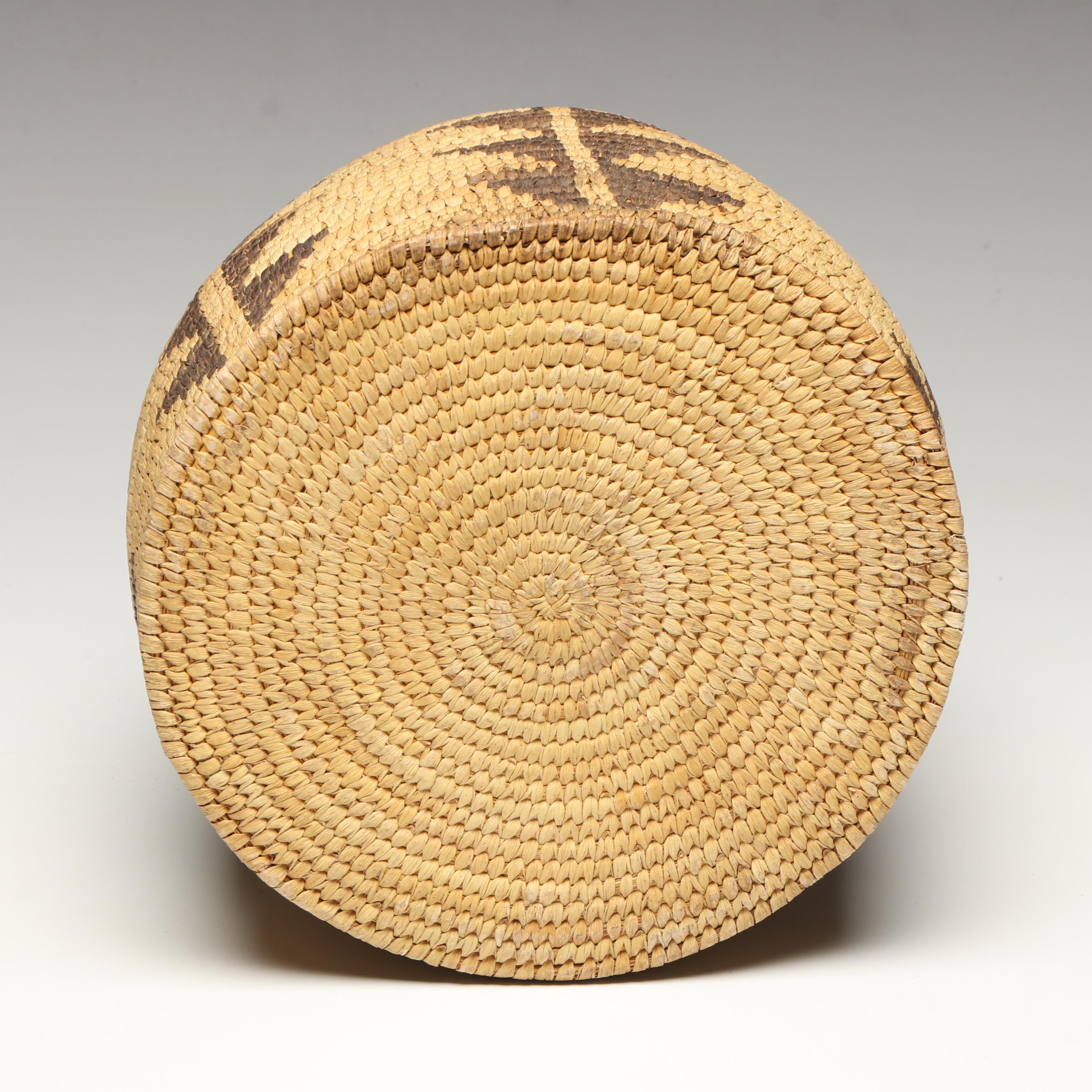 Indigenous American Southwest, Tohono O'odham Coiled Lidded Basket