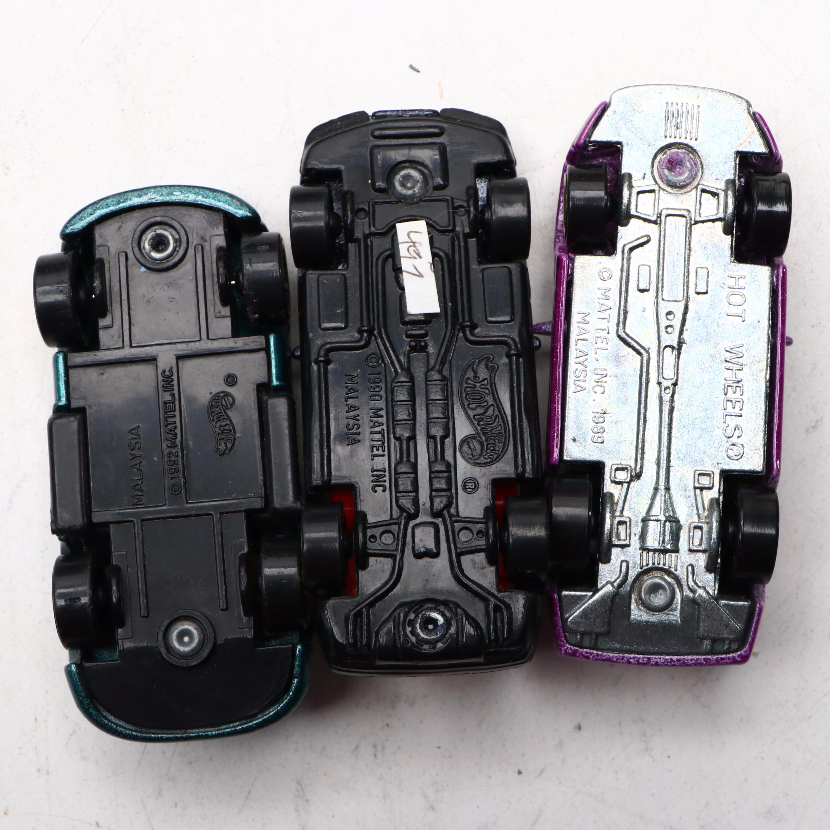 Hot Wheels Plastic and Metal Toy Cars with Carrying Cases