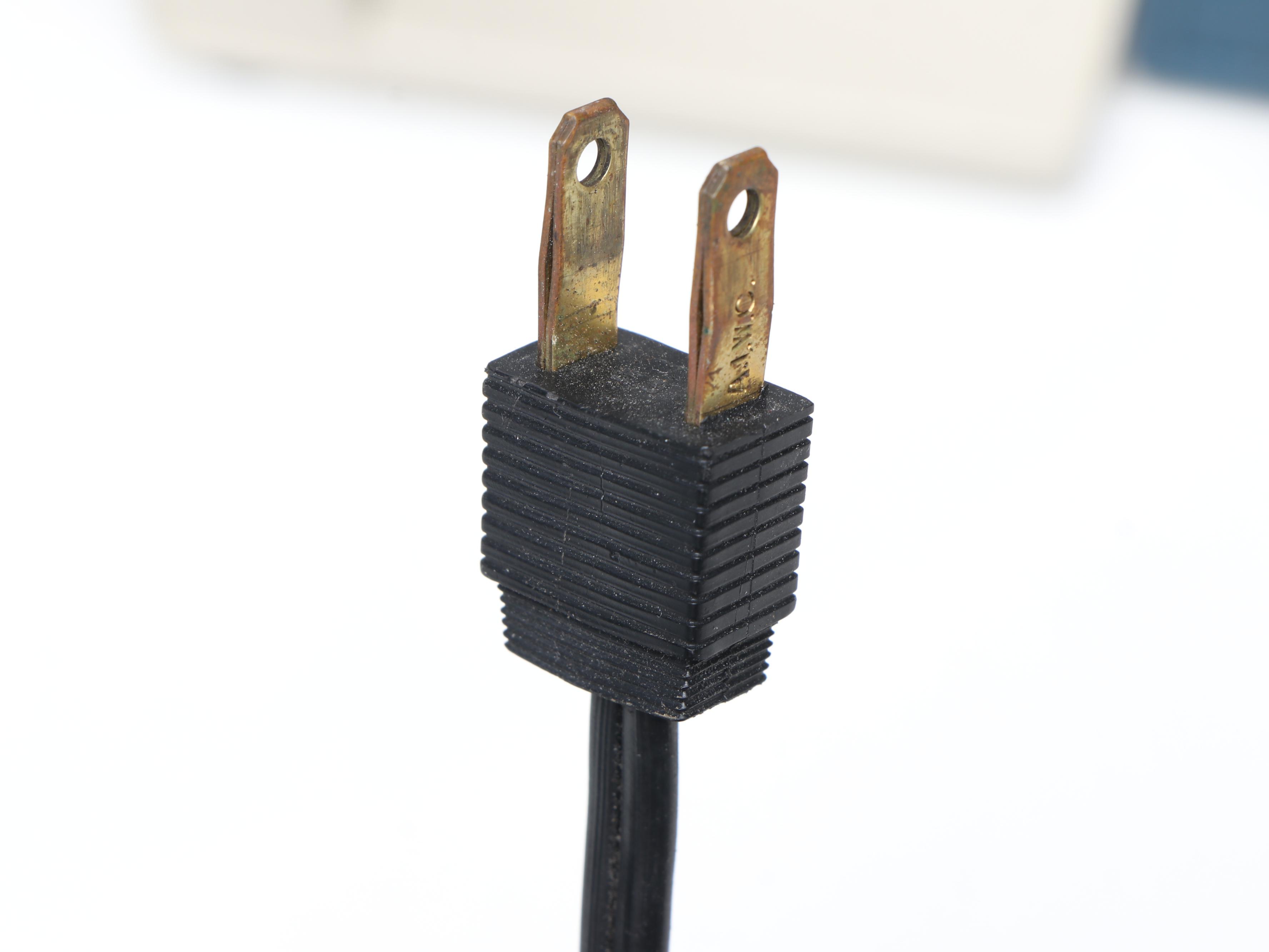 Brownie Six-20, Polaroid 95 Land Camera, and More Vintage Cameras and Parts