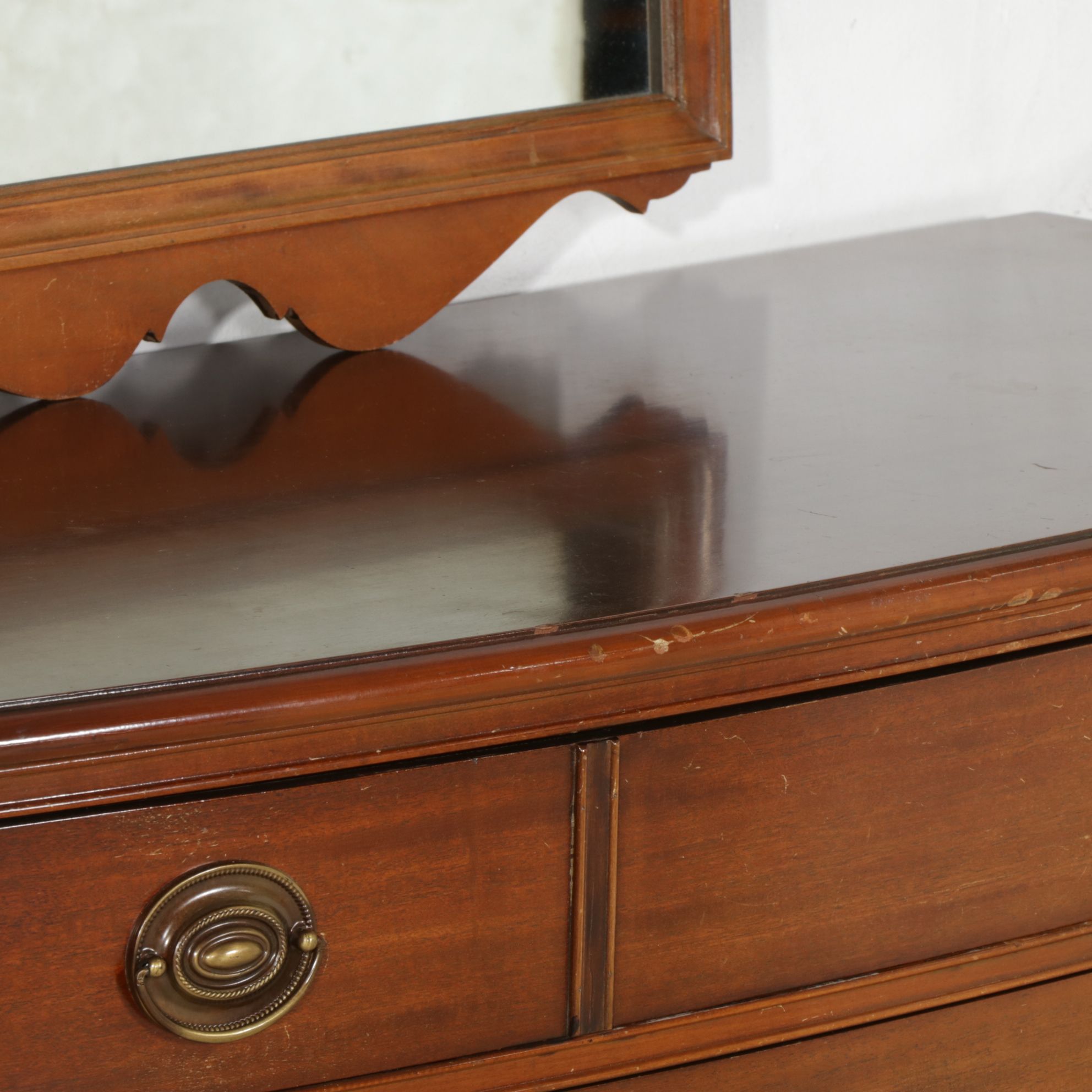 Hibriten Furniture Federal Style Mahogany Bow Front Dresser and Wall Mirror