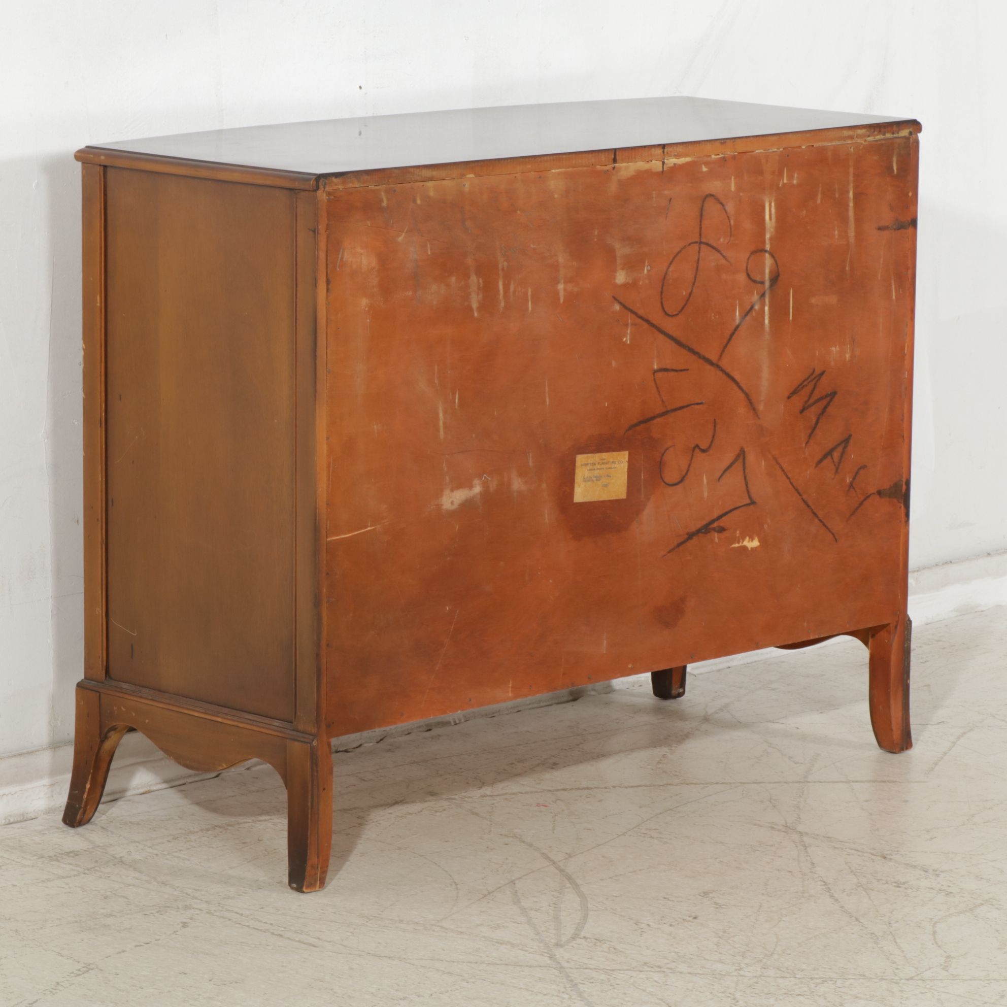 Hibriten Furniture Federal Style Mahogany Bow Front Dresser and Wall Mirror