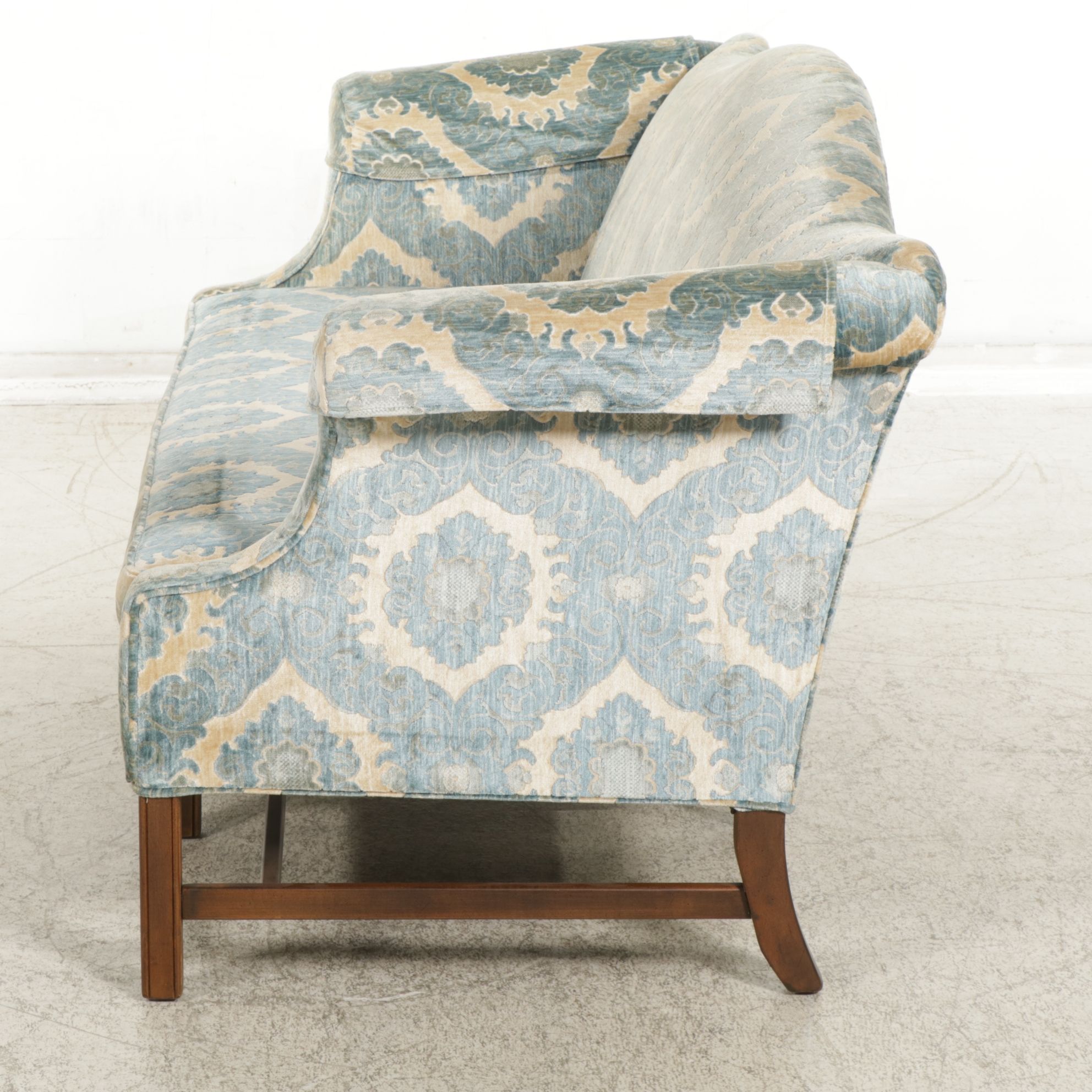 Ethan Allen "Traditional Classics" Chippendale Style Camelback Sofa