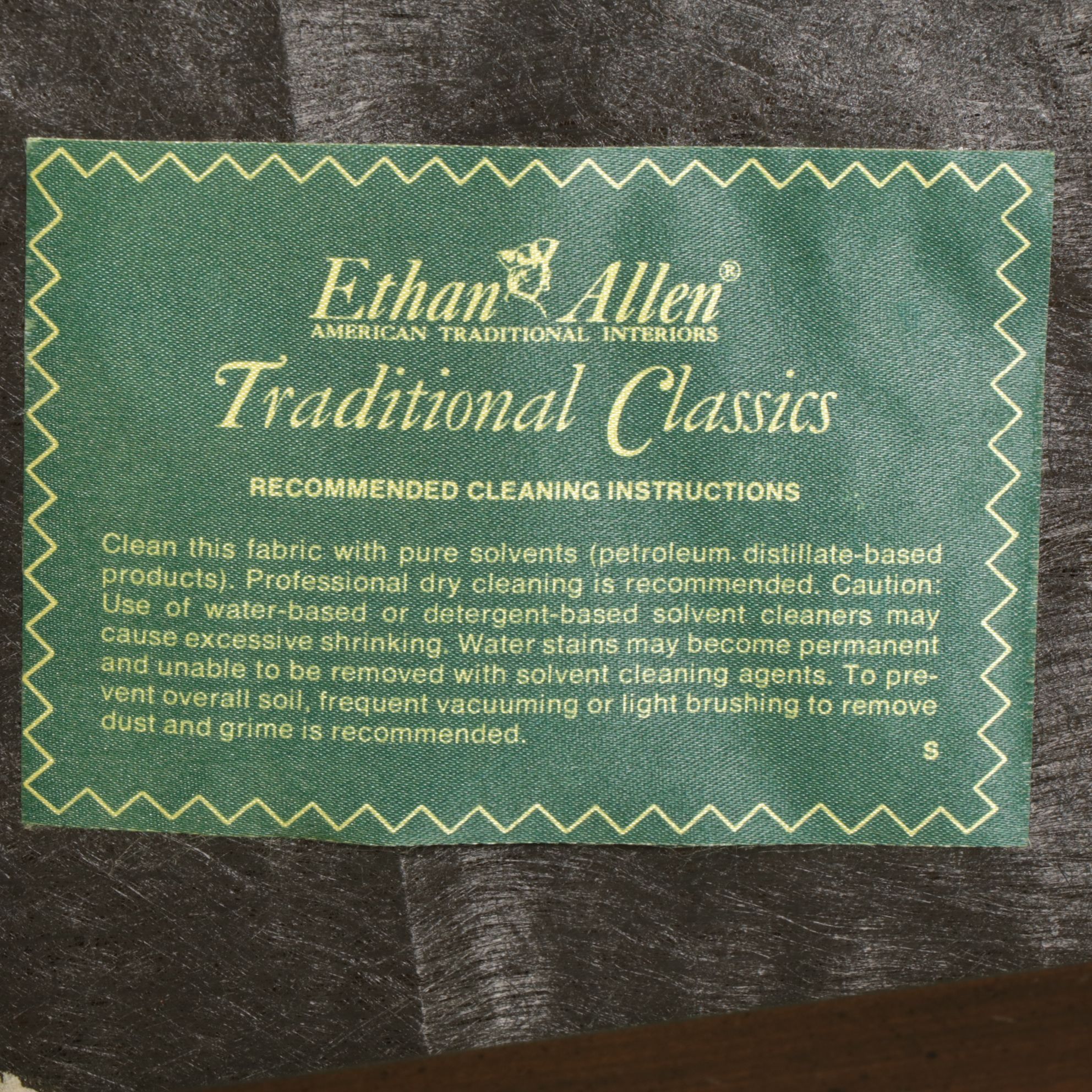 Ethan Allen "Traditional Classics" Chippendale Style Camelback Sofa