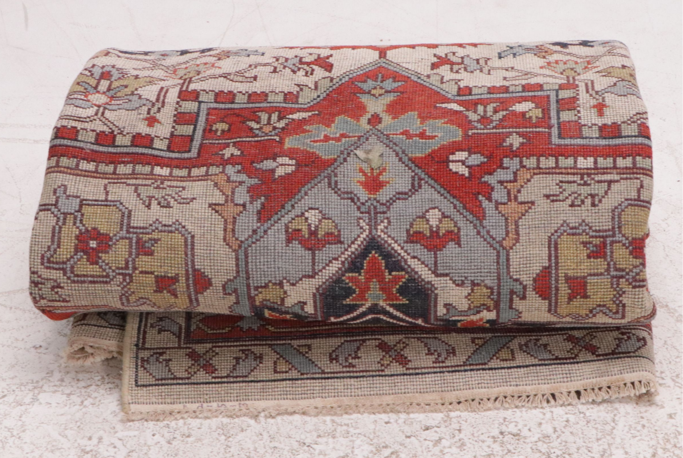 9' x 12'3 Hand-Knotted Indo-Persian Heriz Room-Sized Rug