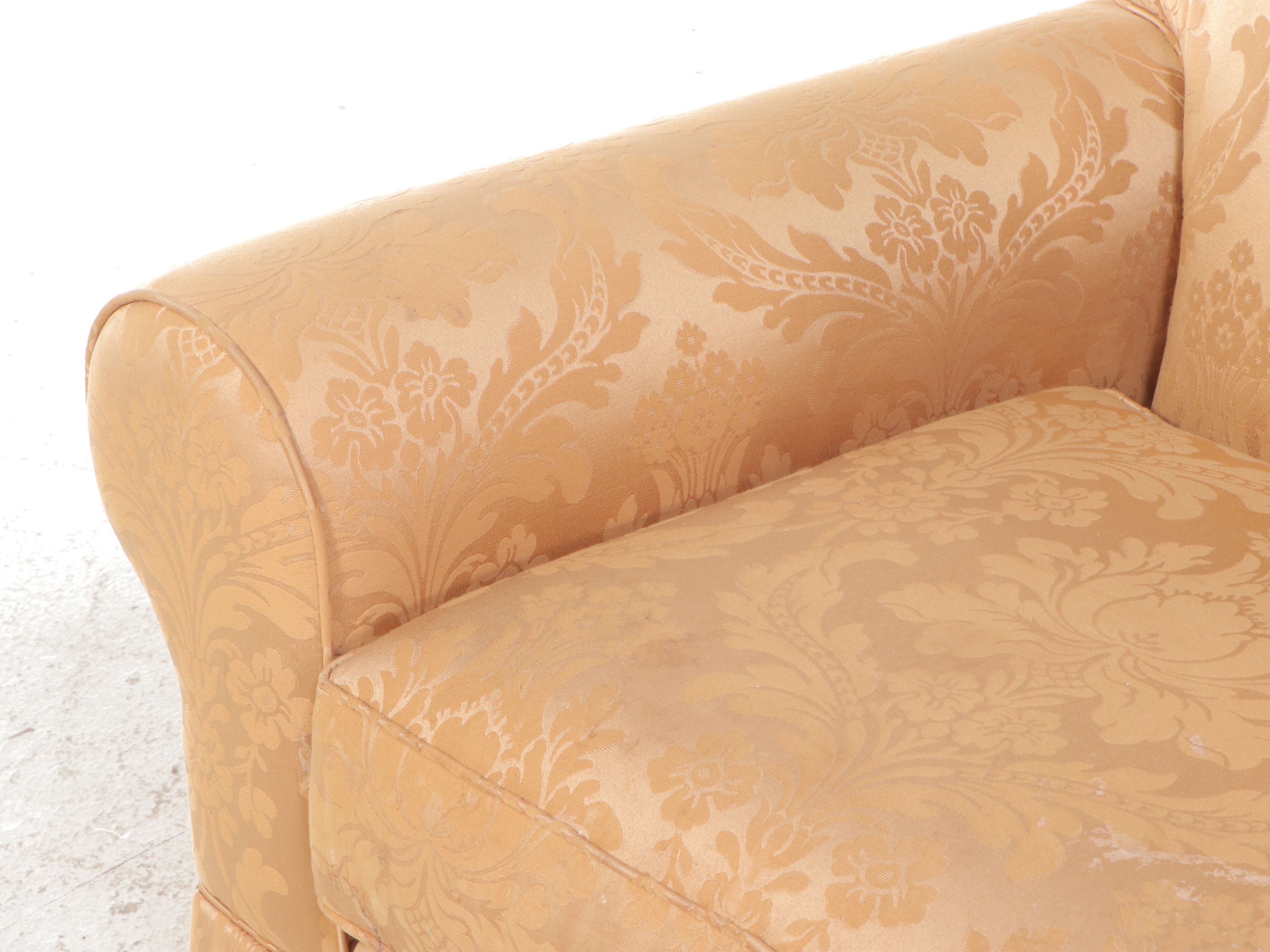 Bassett Damask Upholstered Sofa with Accent Pillows