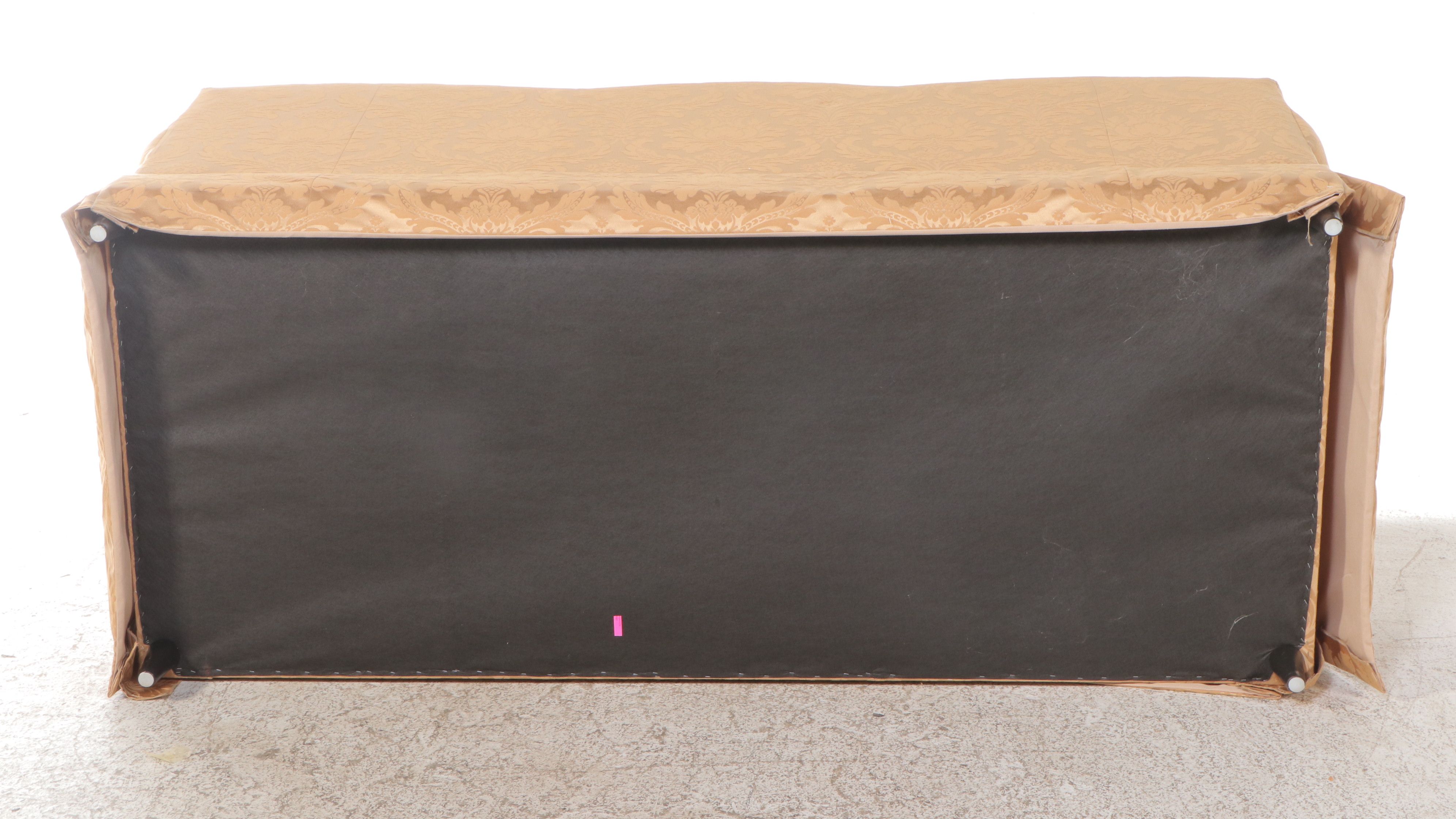 Bassett Damask Upholstered Sofa with Accent Pillows