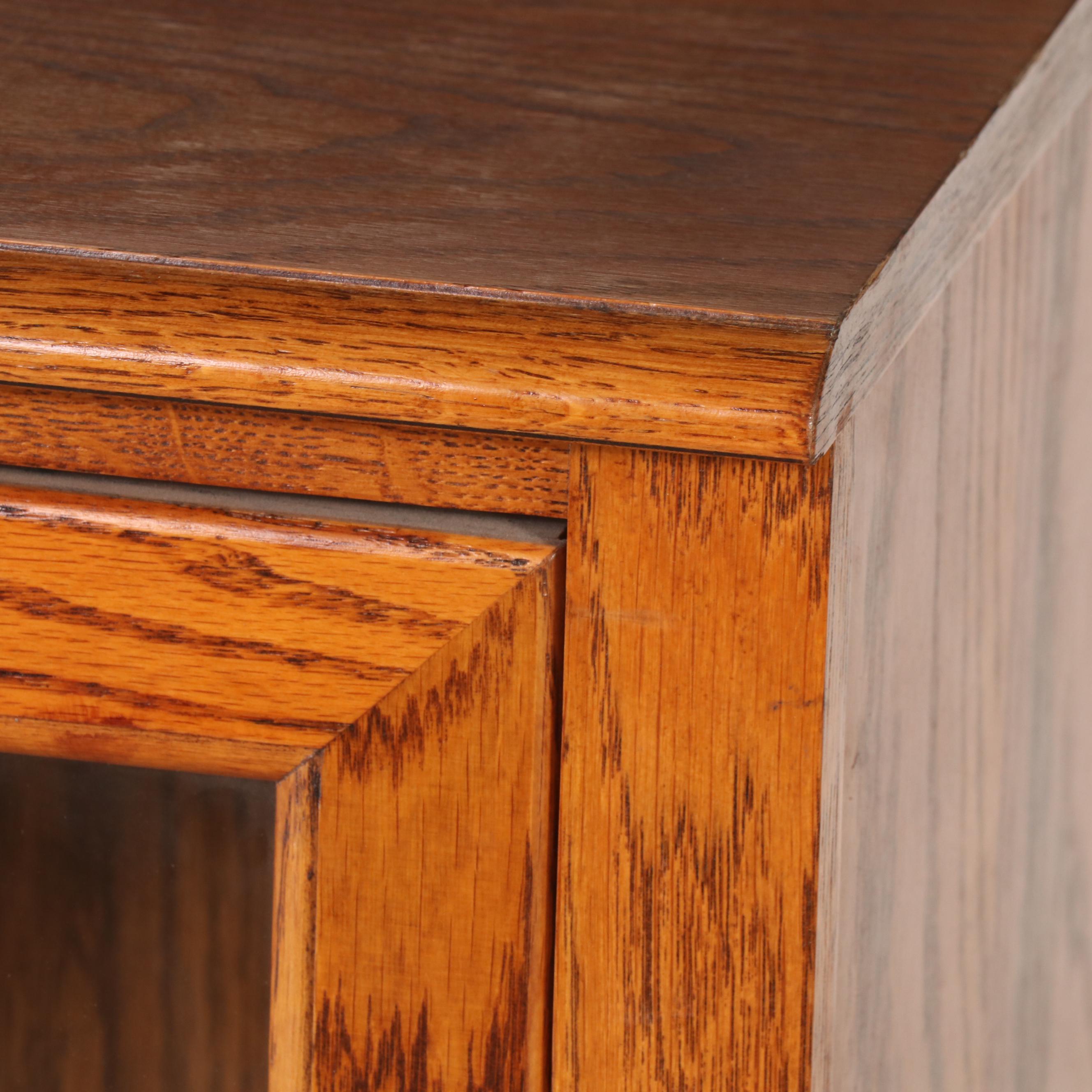 Traditional Style Oak Veneered Three-Tiered Barrister's Bookcase