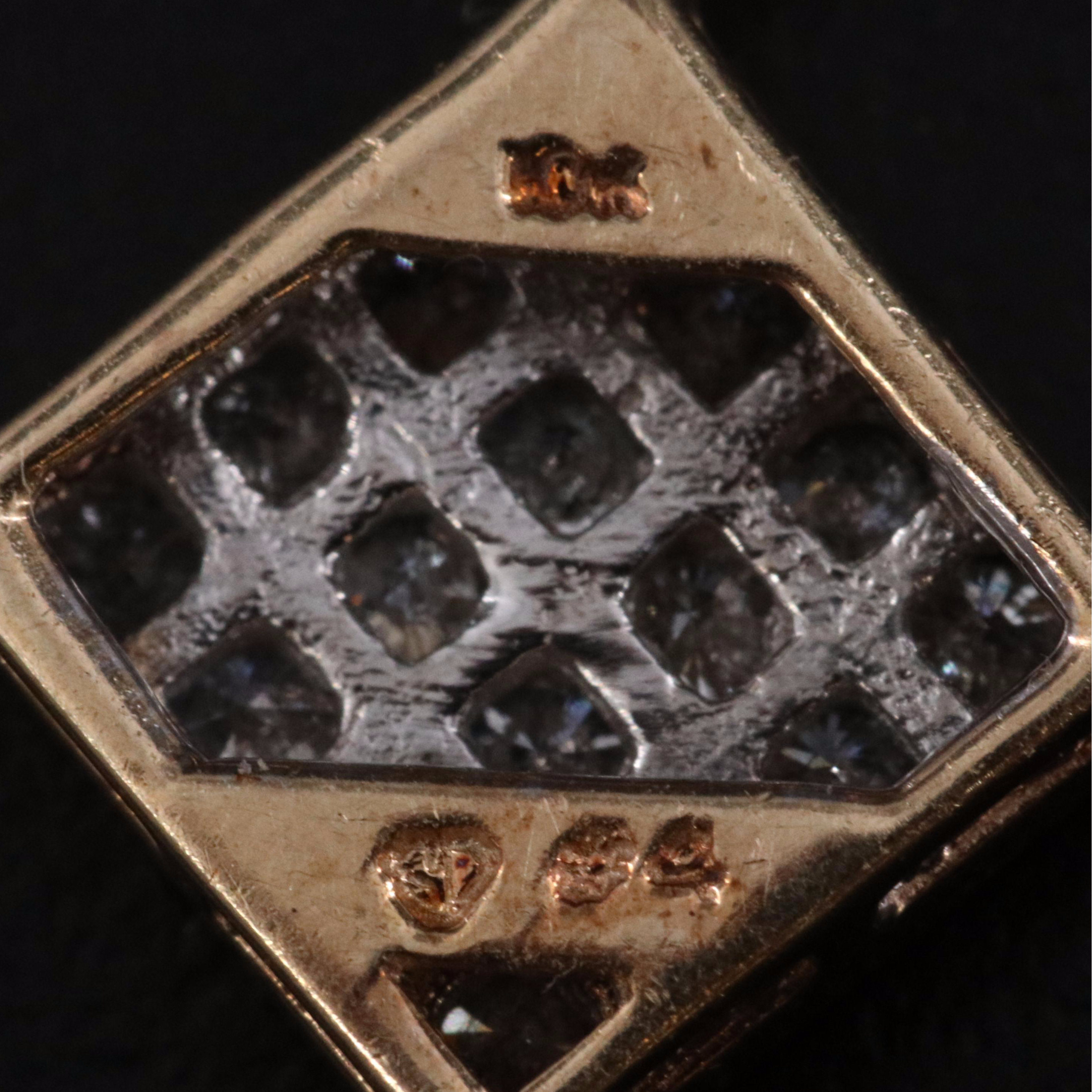 10K 0.46 CTW Diamond Pendant