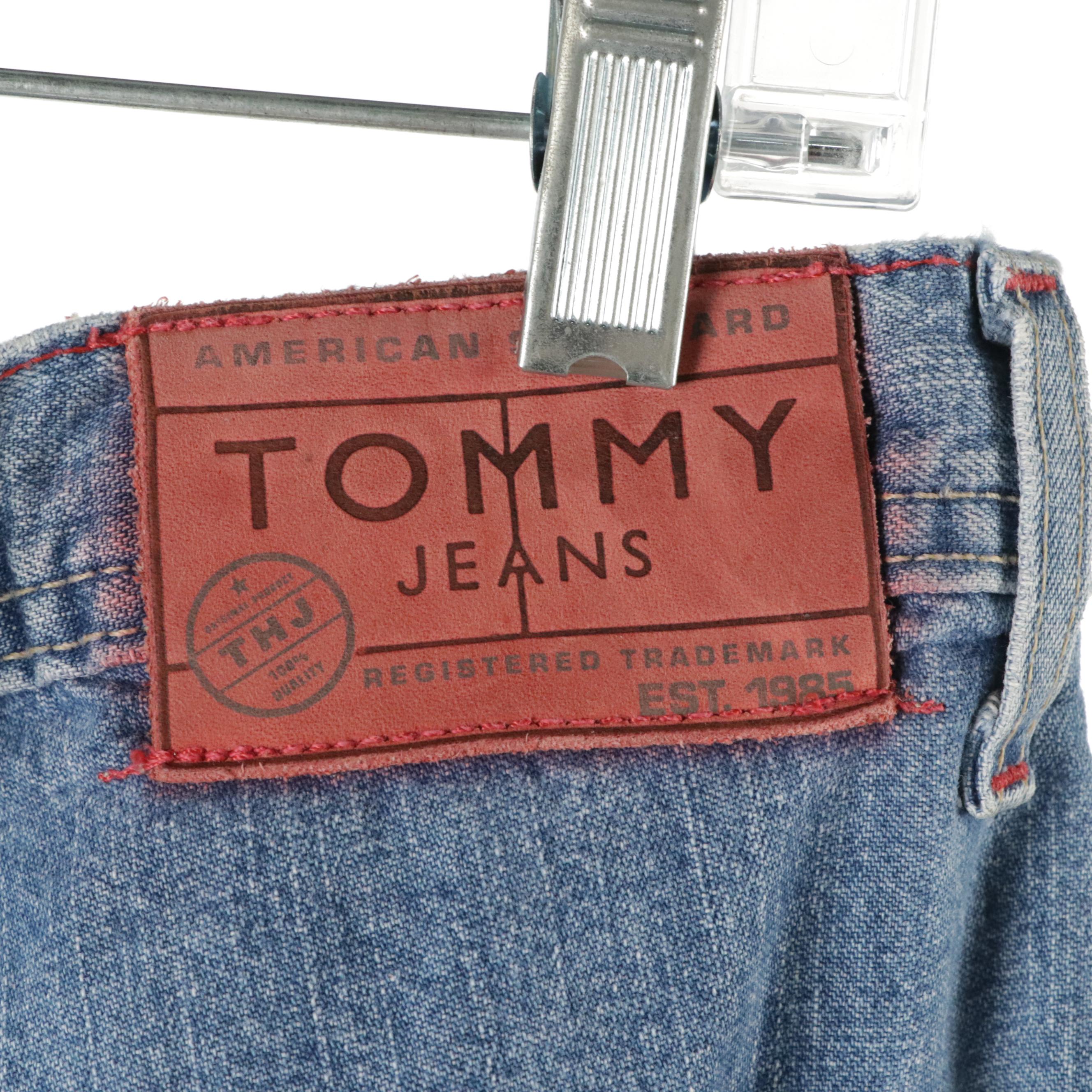 Men's Denim Jeans Featuring Columbia Sportswear, Levi's, and Tommy Jeans