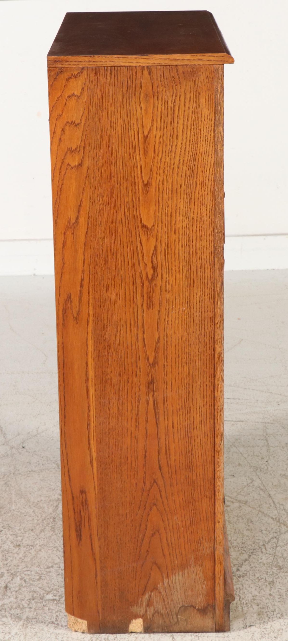 Traditional Style Oak Veneered Three-Tiered Barrister's Bookcase