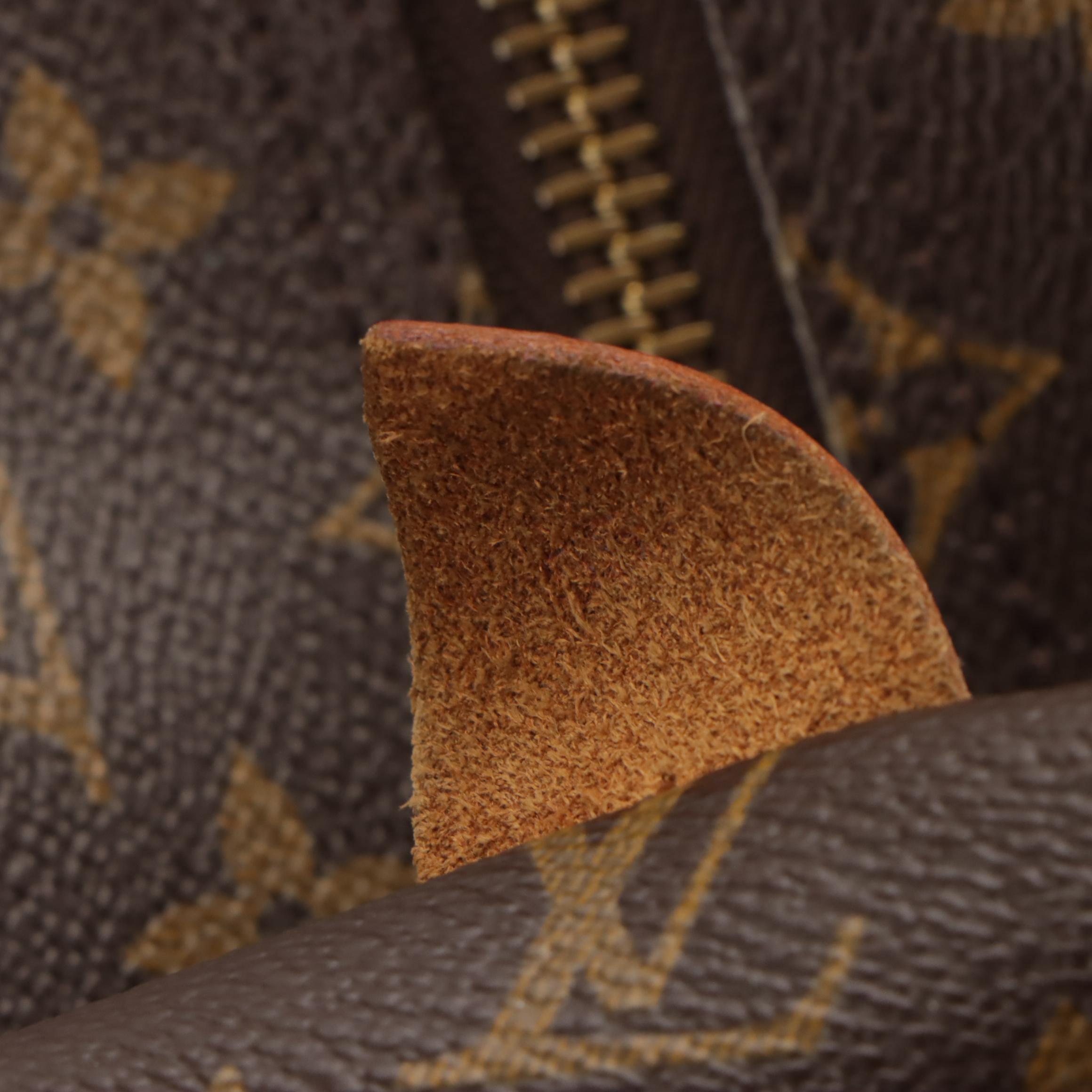 Louis Vuitton Keepall 55 in Monogram Canvas and Vachetta Leather
