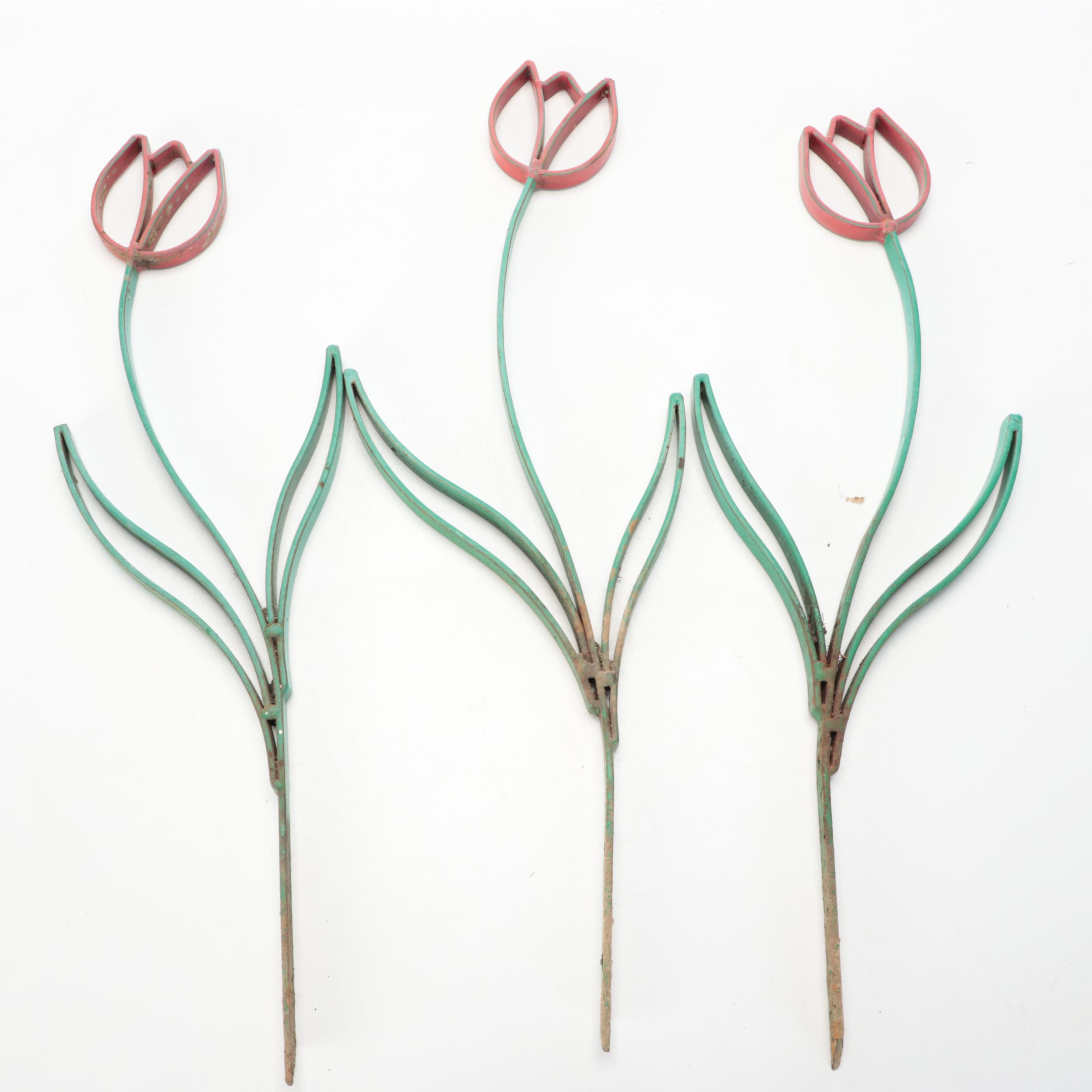 Metal Tulip Yard Decorations