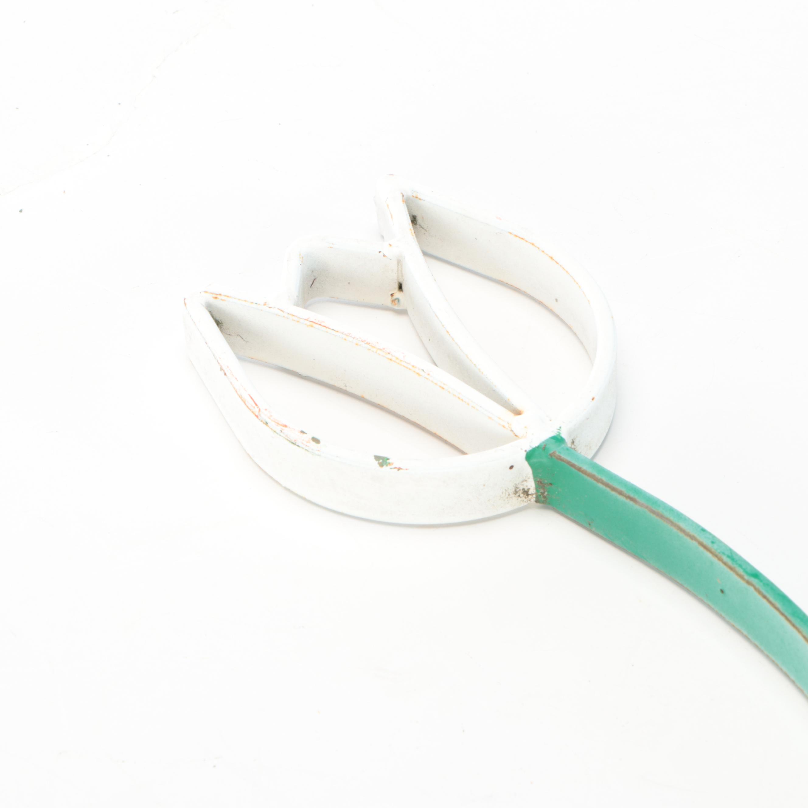 Metal Tulip Yard Decorations