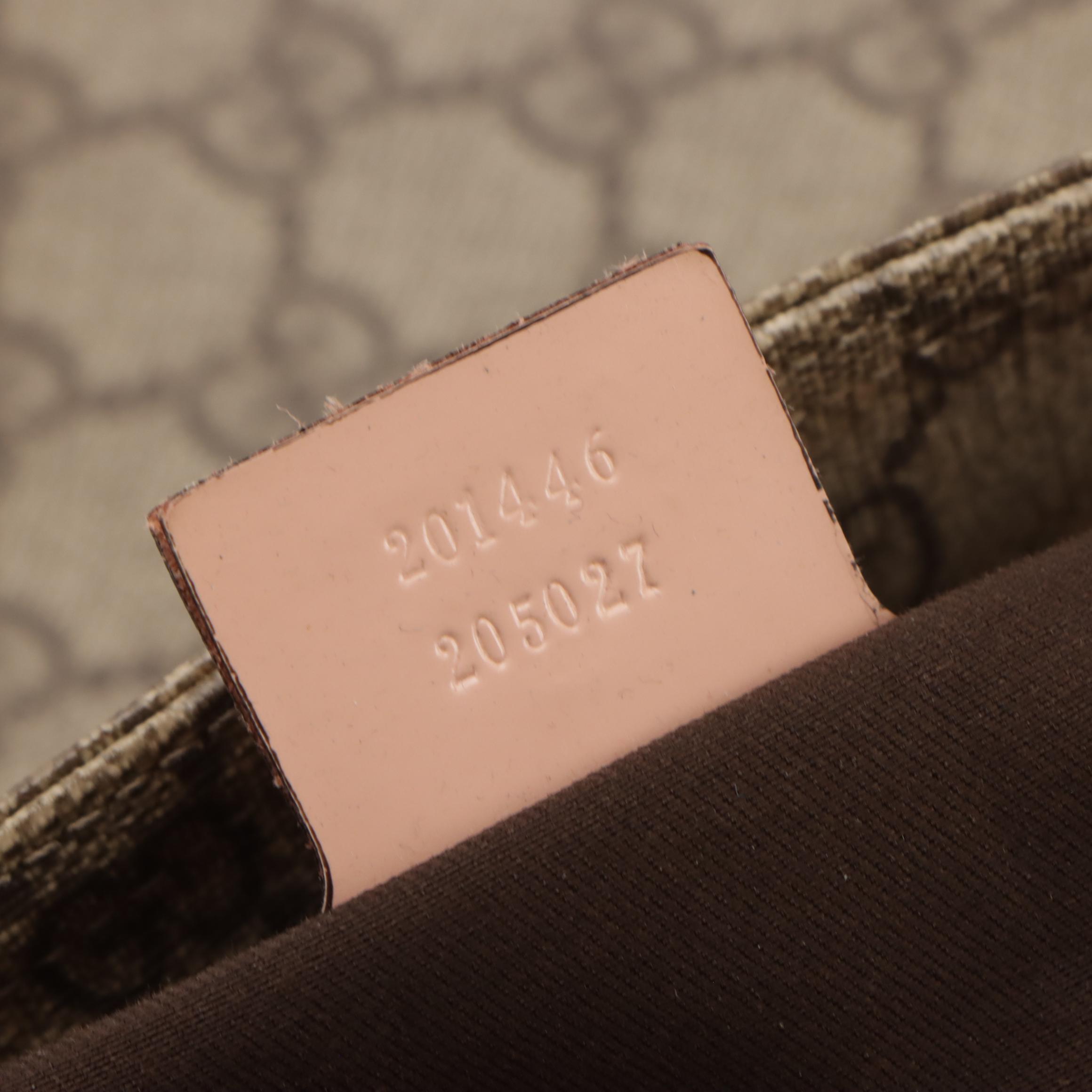 Gucci Flat Crossbody Bag in GG Supreme Canvas and Pink Leather Trim