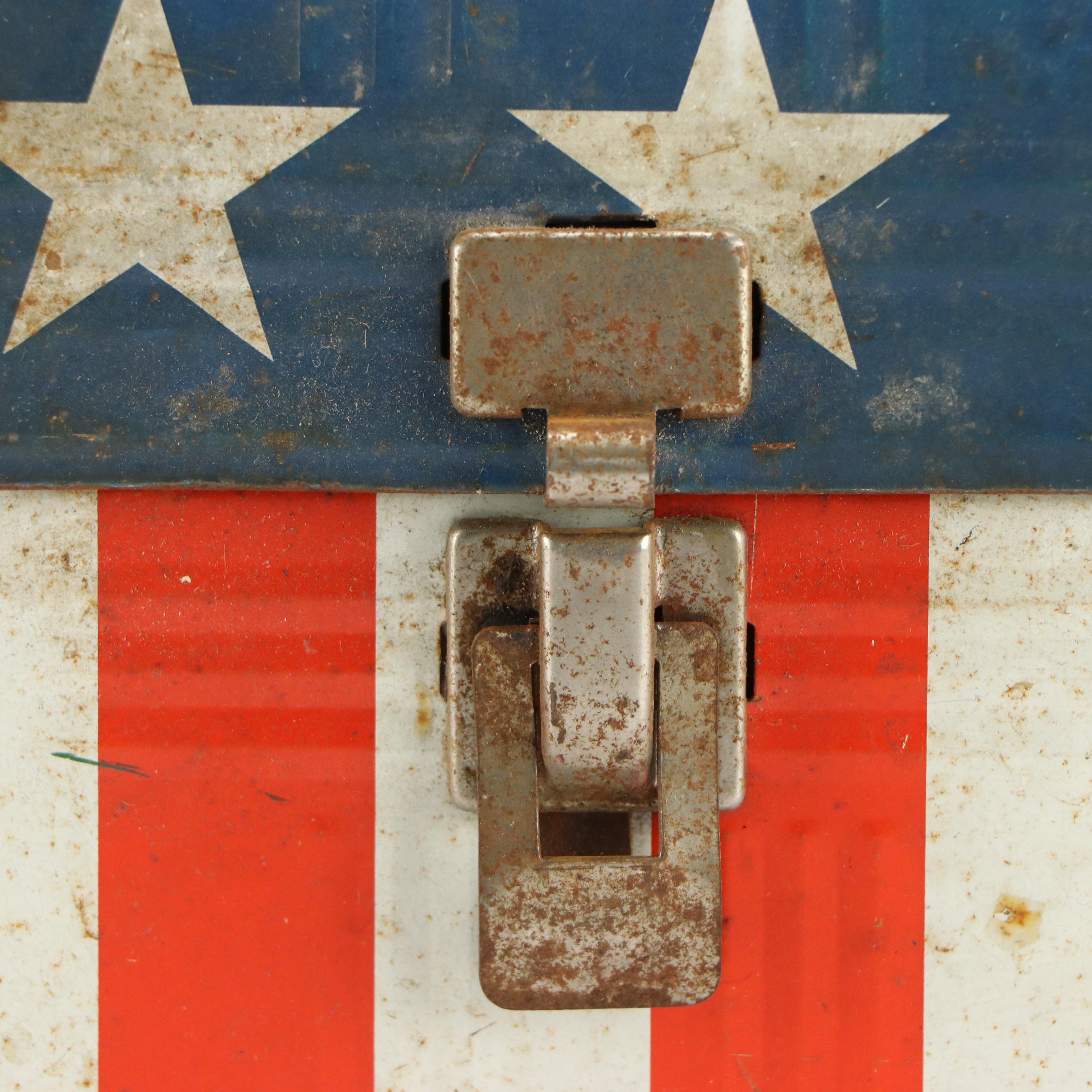 Aladdin Stars and Stripes Dome-Top Lithographed Tin Lunch Box, circa 1970s