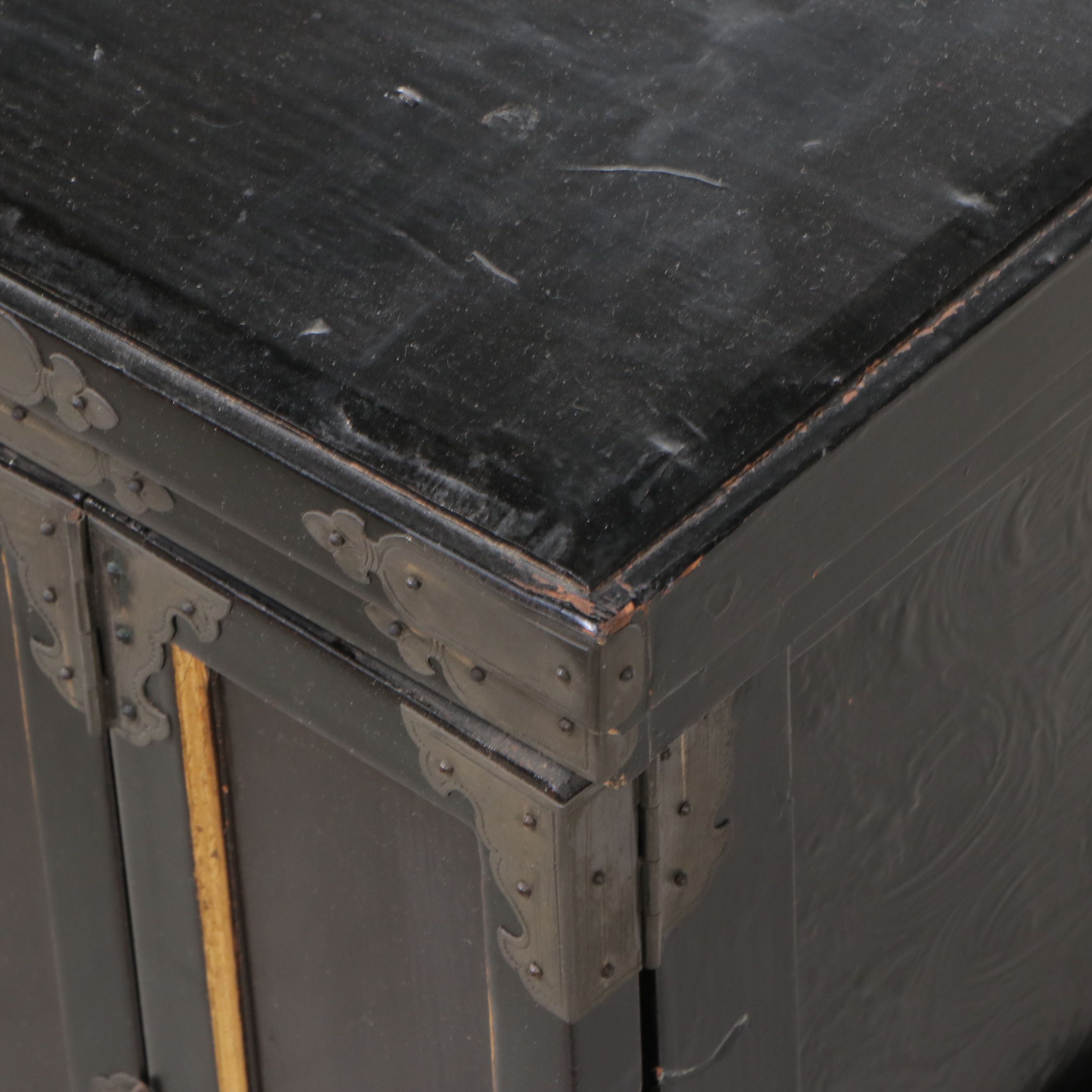 Japanese Lacquerware Traveling Schrine